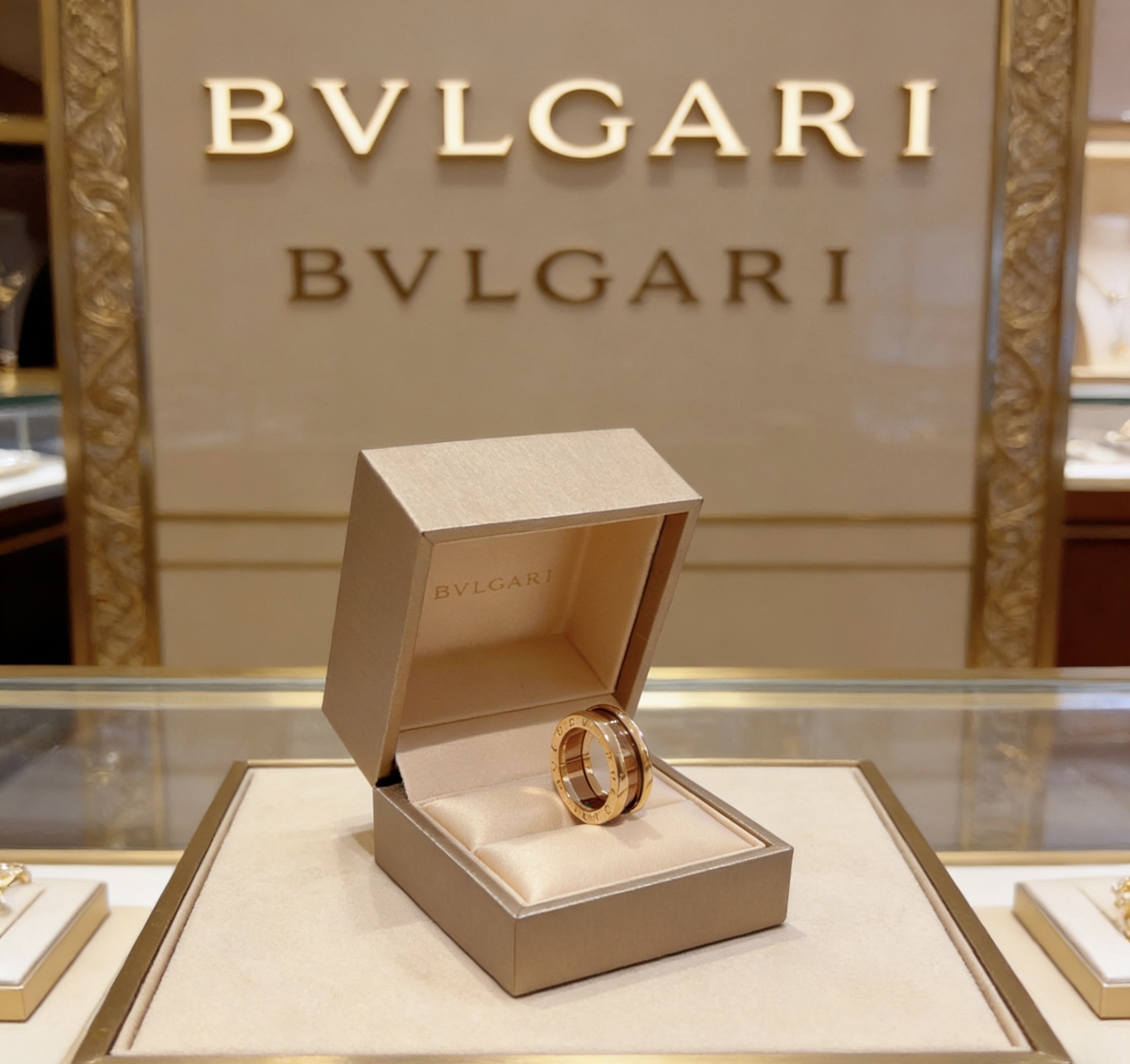 Bvlgari 宝格丽项链V金材质 BVLGARI宝格丽 DIVAS‘ DREAM 珐琅系列 品相完美