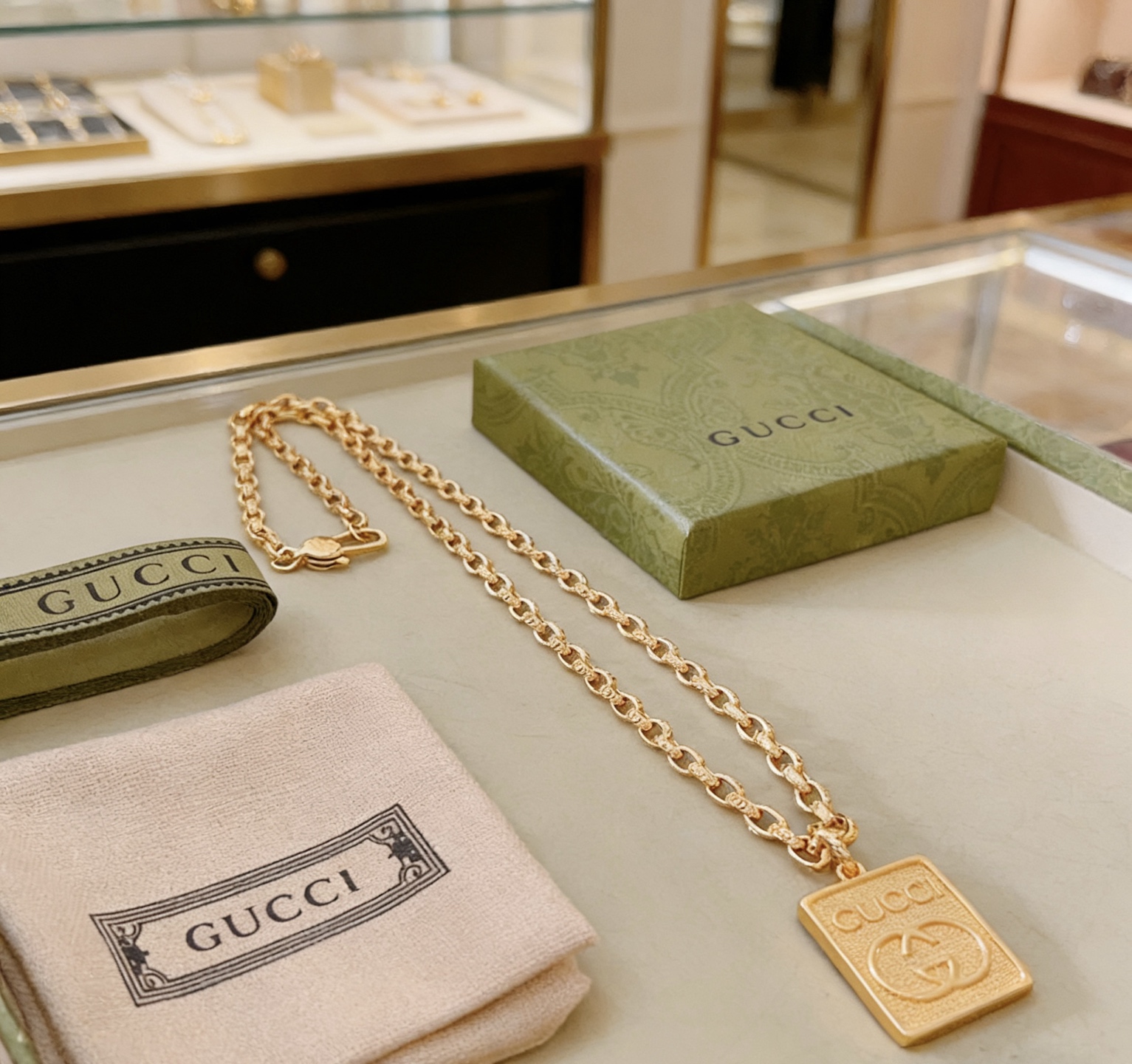 Gucci 𝐆𝐮𝐜𝐜𝐢古驰项链最新款链条档次更高