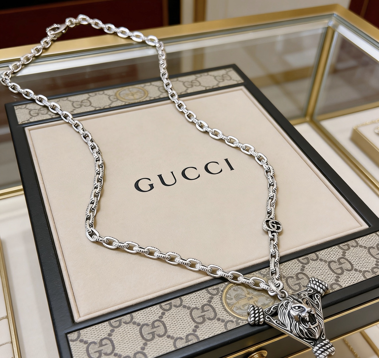 Gucci 𝐆𝐮𝐜𝐜𝐢古驰项链最新款链条档次更高 Anger Forest系列双G古驰项链