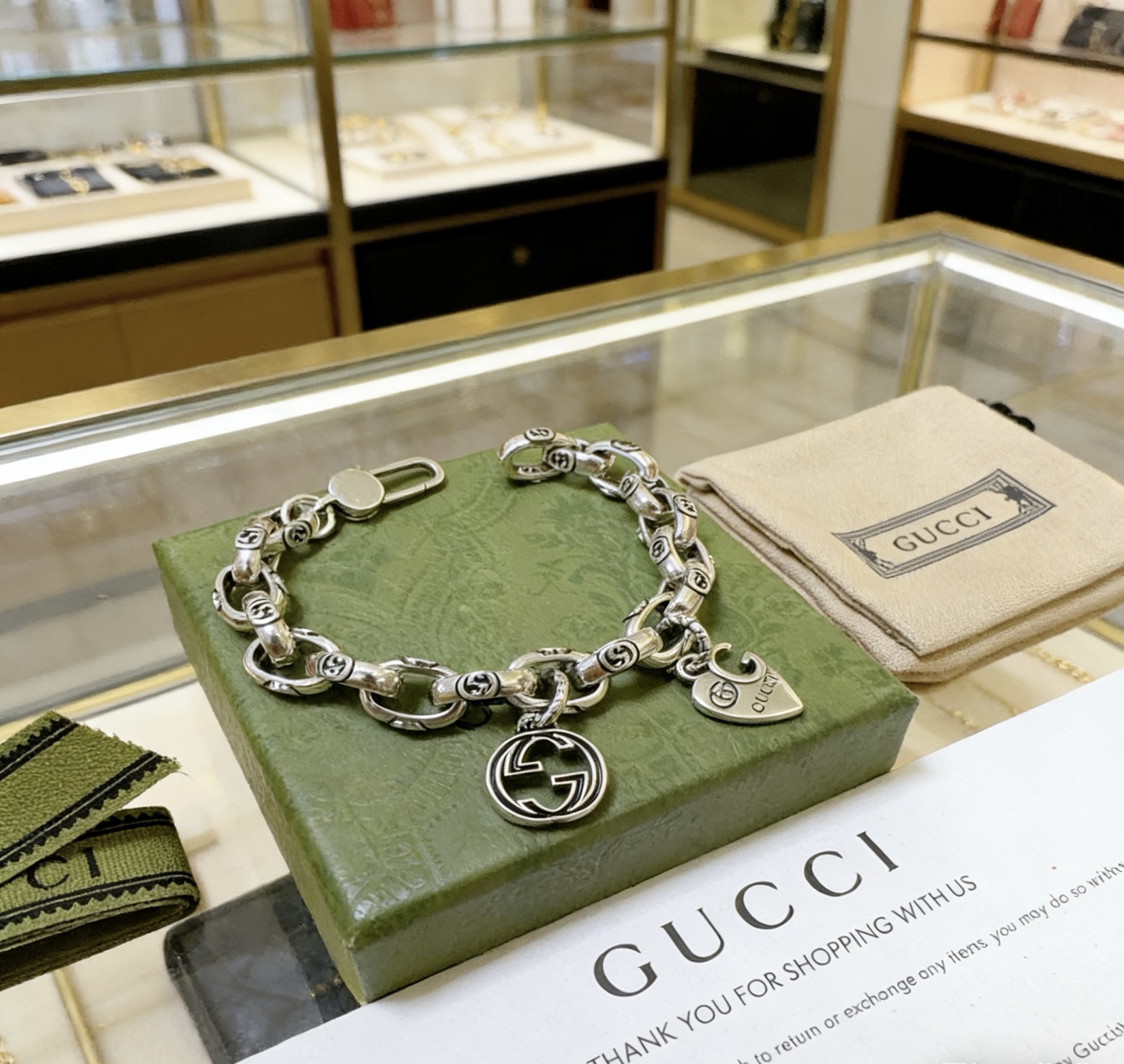 Gucci 最新出炉 Gucci古驰手链最新款的
