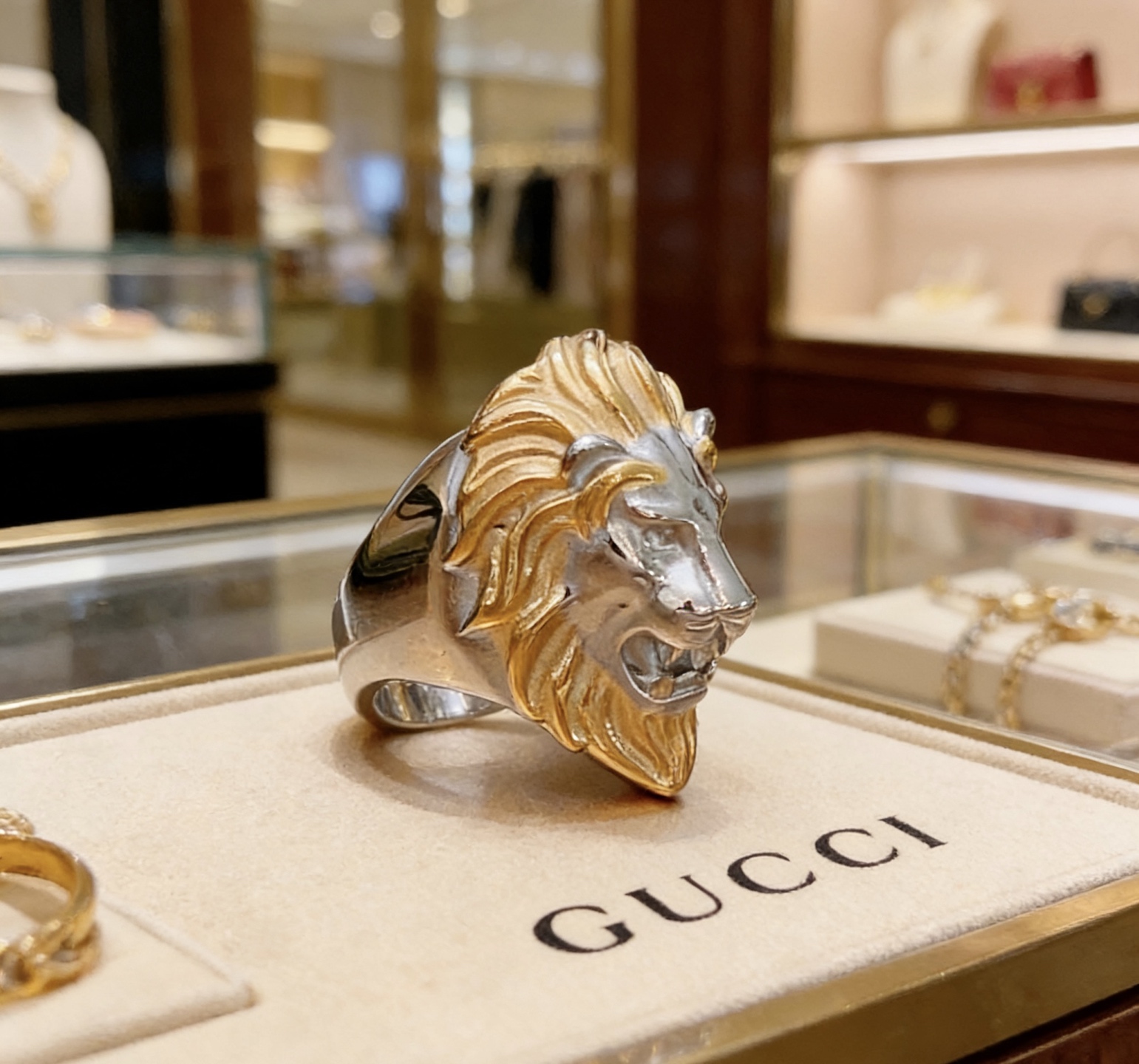 Gucci 𝐆𝐮𝐜𝐜𝐢古驰戒指最新款款式档次更高 Anger Forest系列双G纯手工制作工艺 古驰戒指 狮子纯手工打造