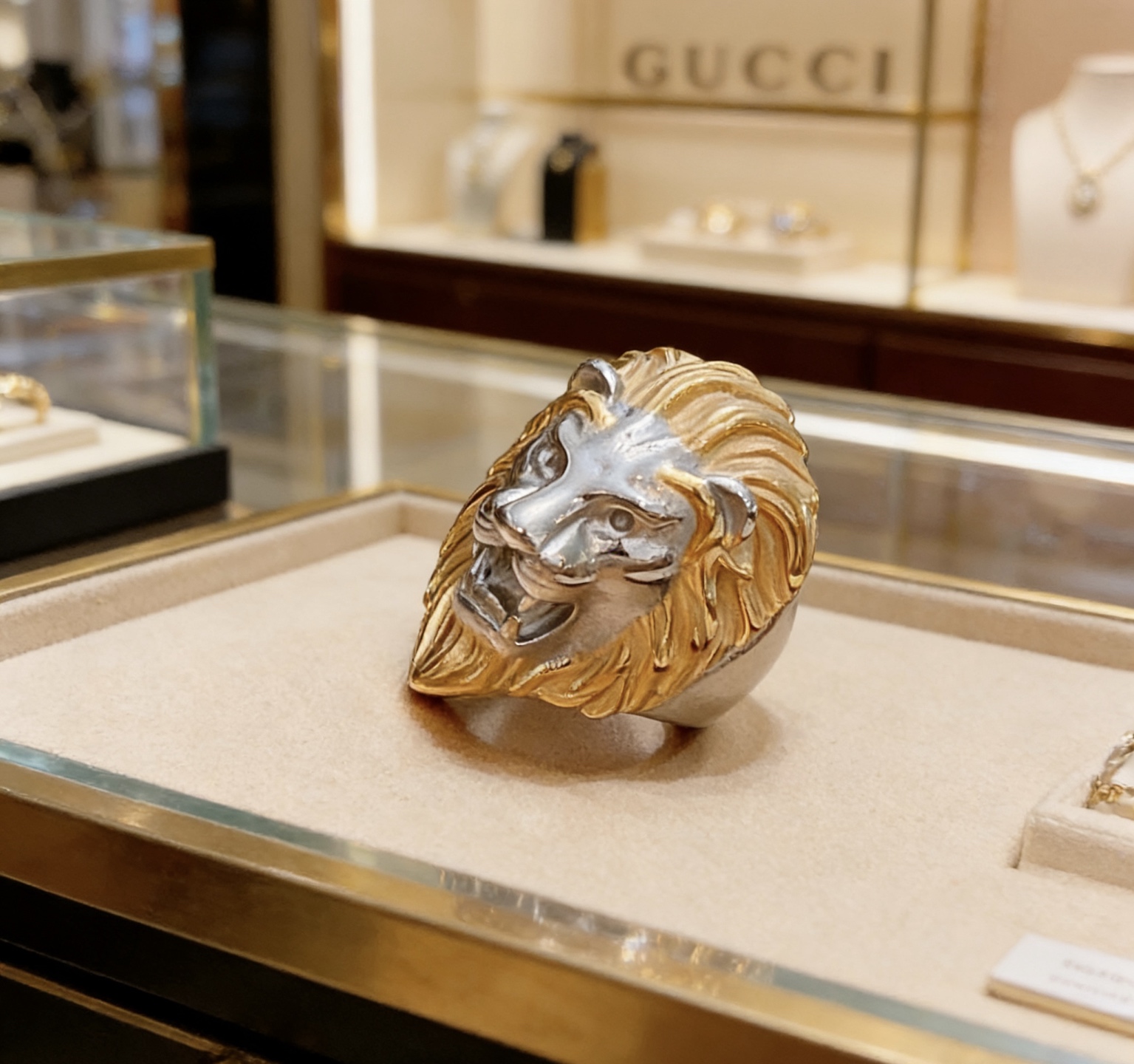 Gucci 𝐆𝐮𝐜𝐜𝐢古驰戒指最新款款式档次更高 Anger Forest系列双G纯手工制作工艺 古驰戒指 狮子纯手工打造
