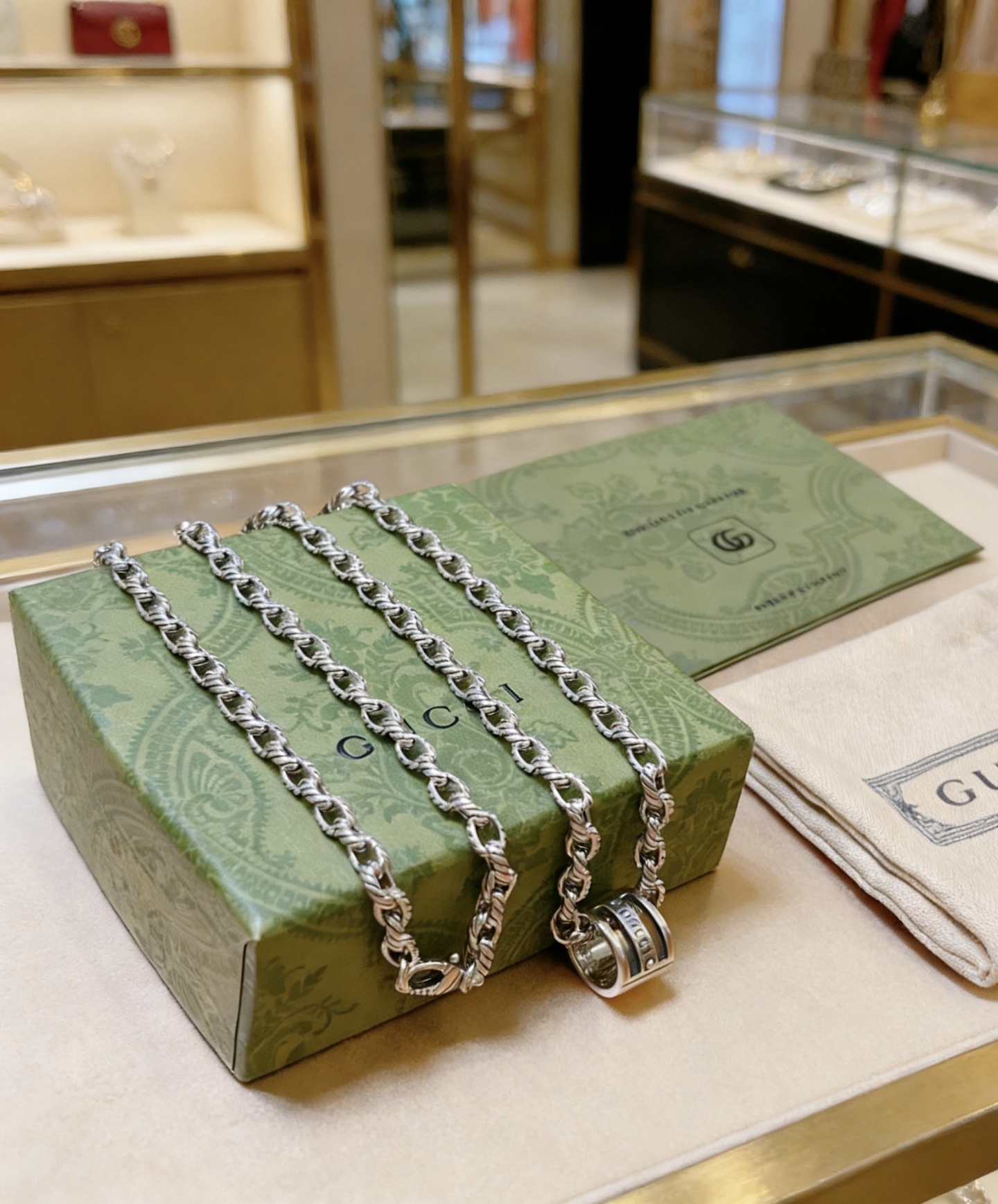 Gucci 𝐆𝐮𝐜𝐜𝐢古驰项链最新款链条档次更高 Anger Forest系列双G 款古驰系列 银项链