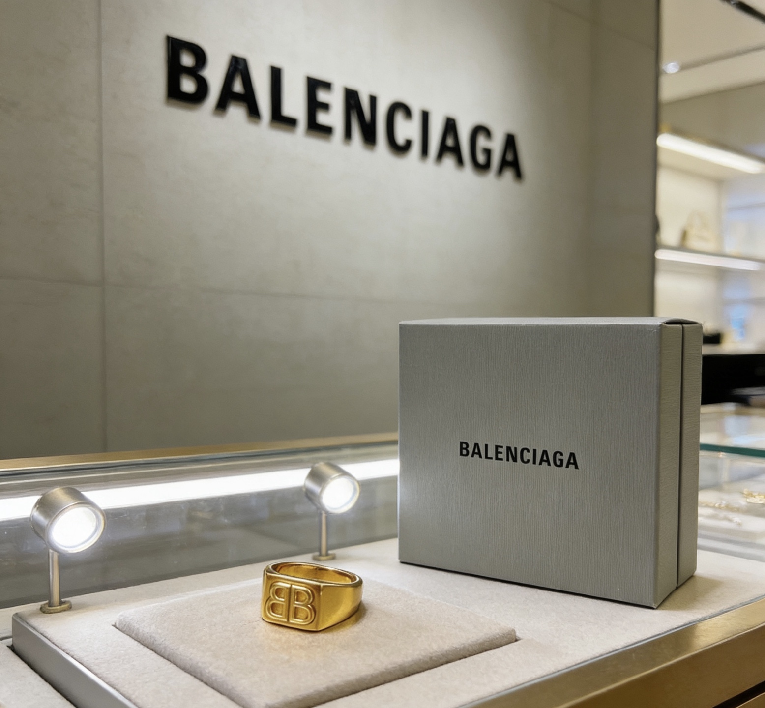 Balenciaga 新品 巴黎世家戒指 Balenciaga戒指