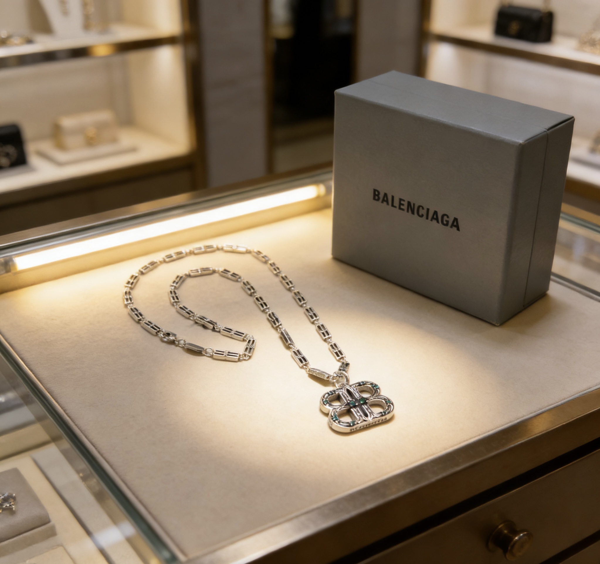 Balenciaga 新品 巴黎世家项链 Balenciaga