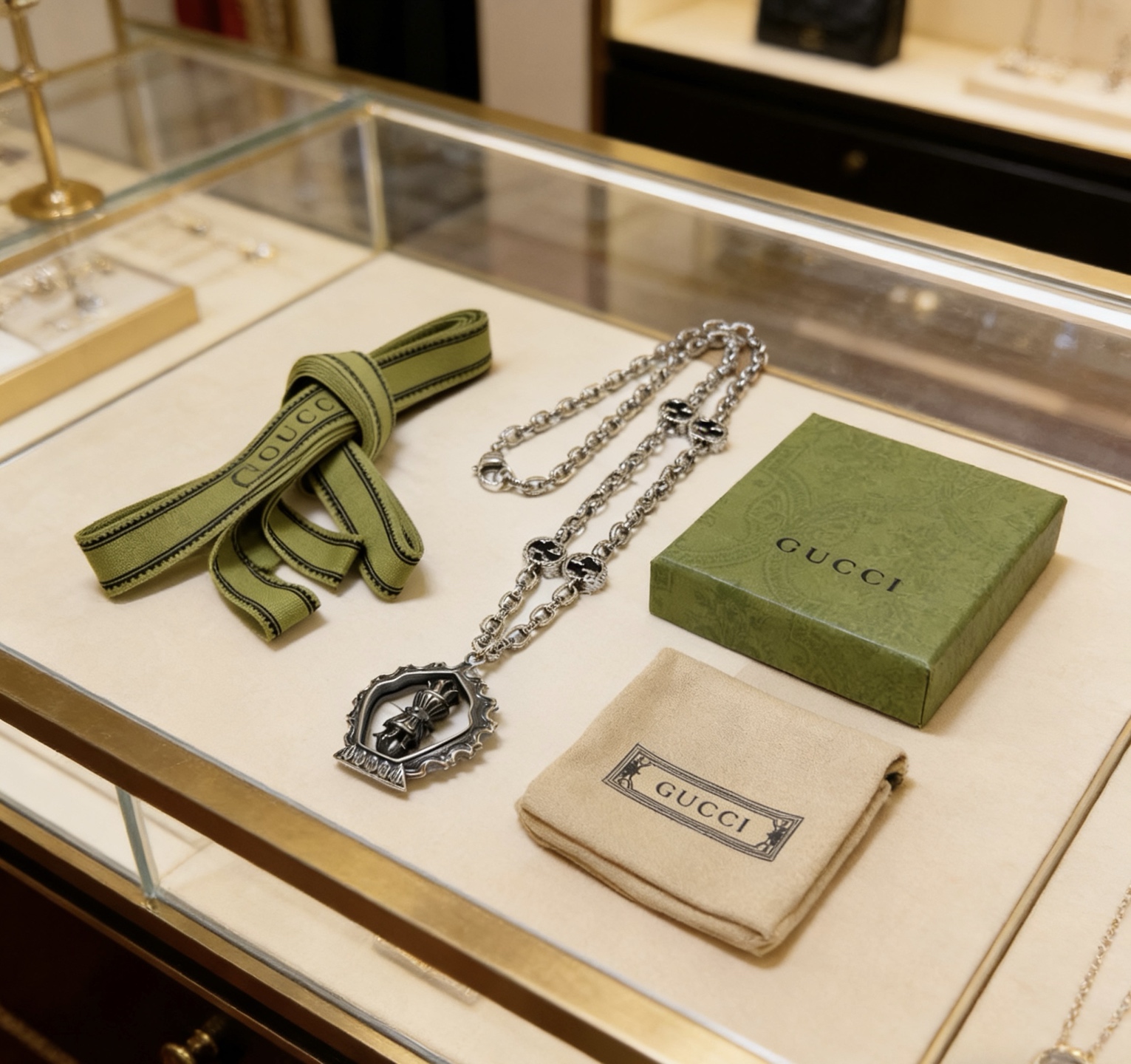 Gucci 新品发布 巨帅 Forest系列双G古驰项链