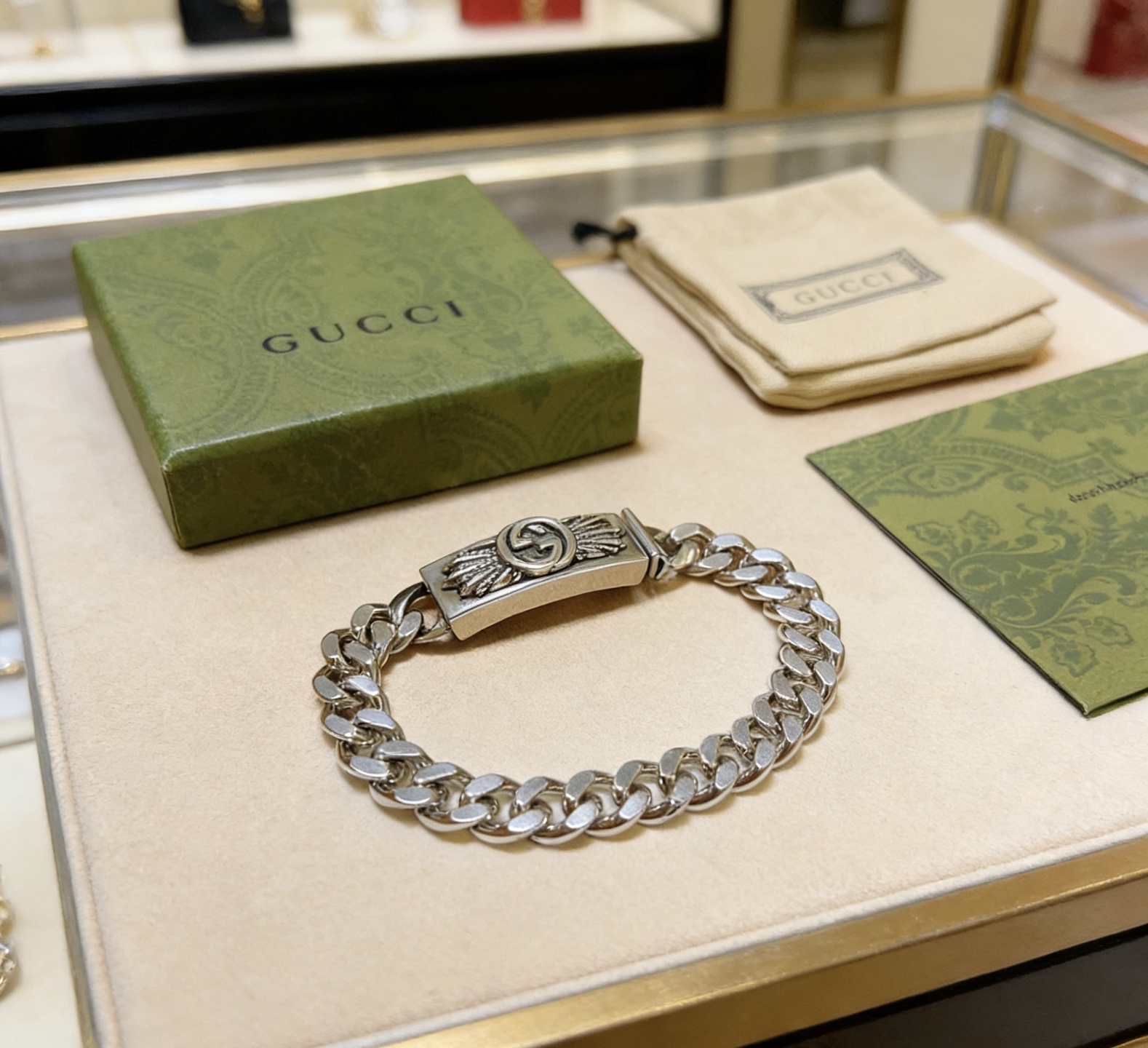 Gucci 最新出炉 Gucci古驰手链最新款的