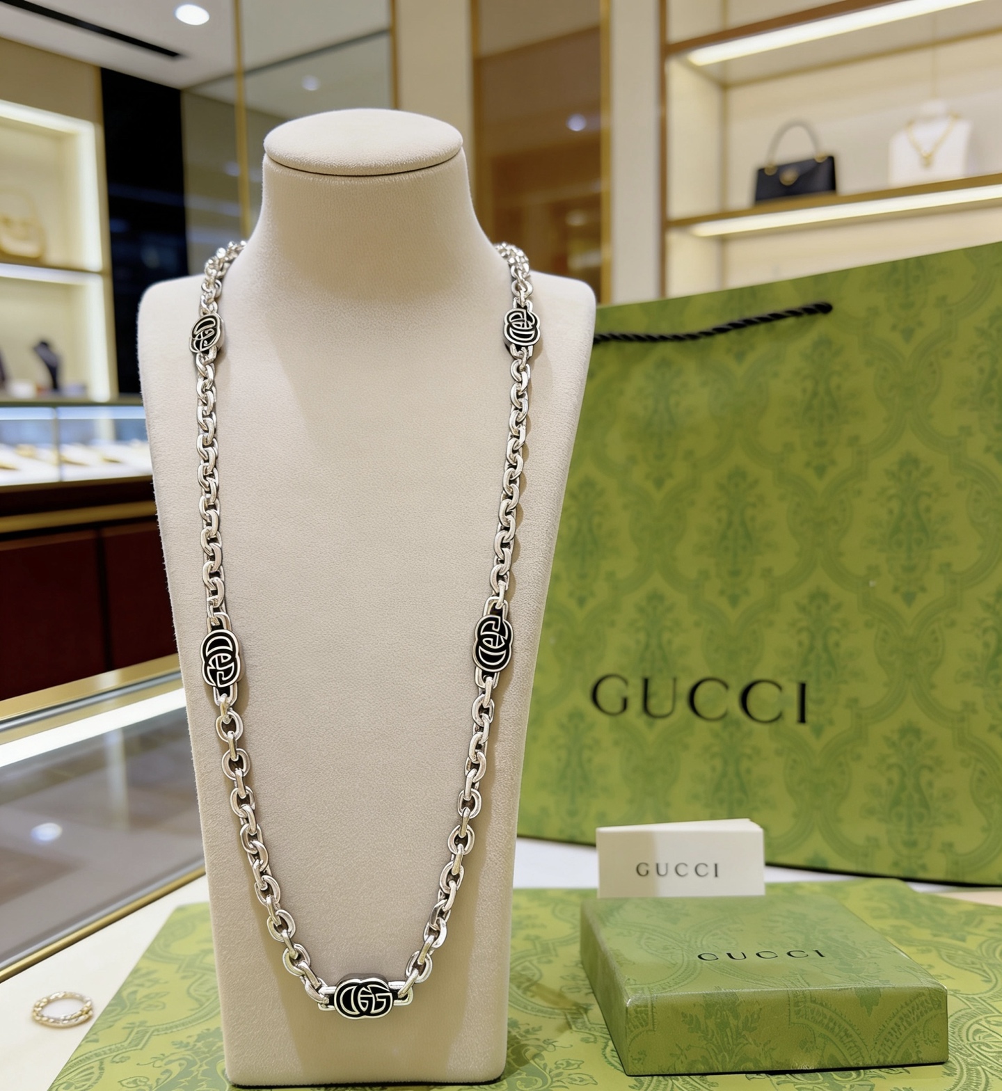 Gucci 新品发布 𝐆𝐮𝐜𝐜𝐢古驰项链最新款链条档次更高 Anger Forest系列双G 款联名设计理念项链系列 银项链