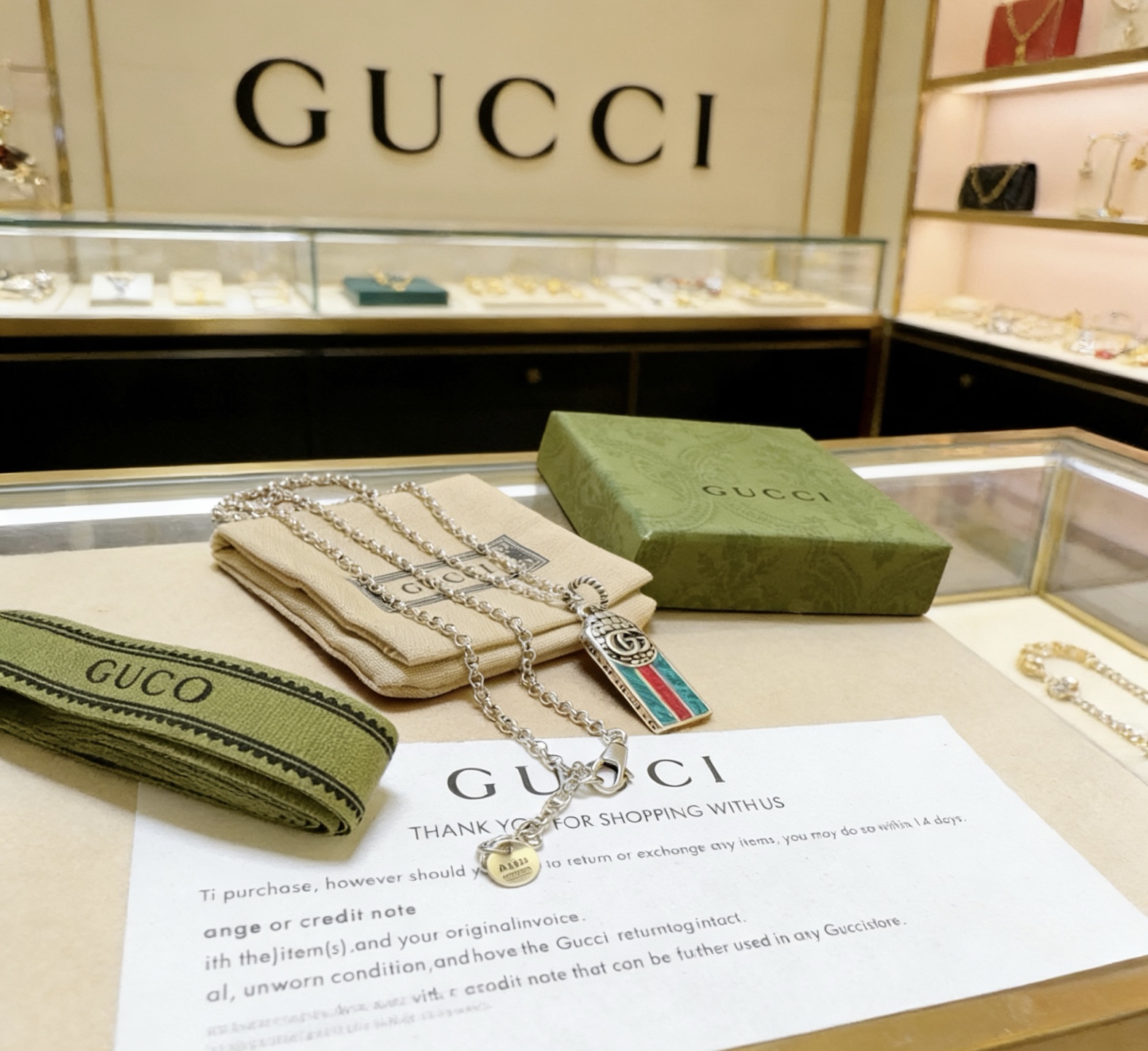 Gucci 太帅啦 𝐆𝐮𝐜𝐜𝐢古驰项链最新款链条档次更高 款Anger Forest系列双G新款古驰项链