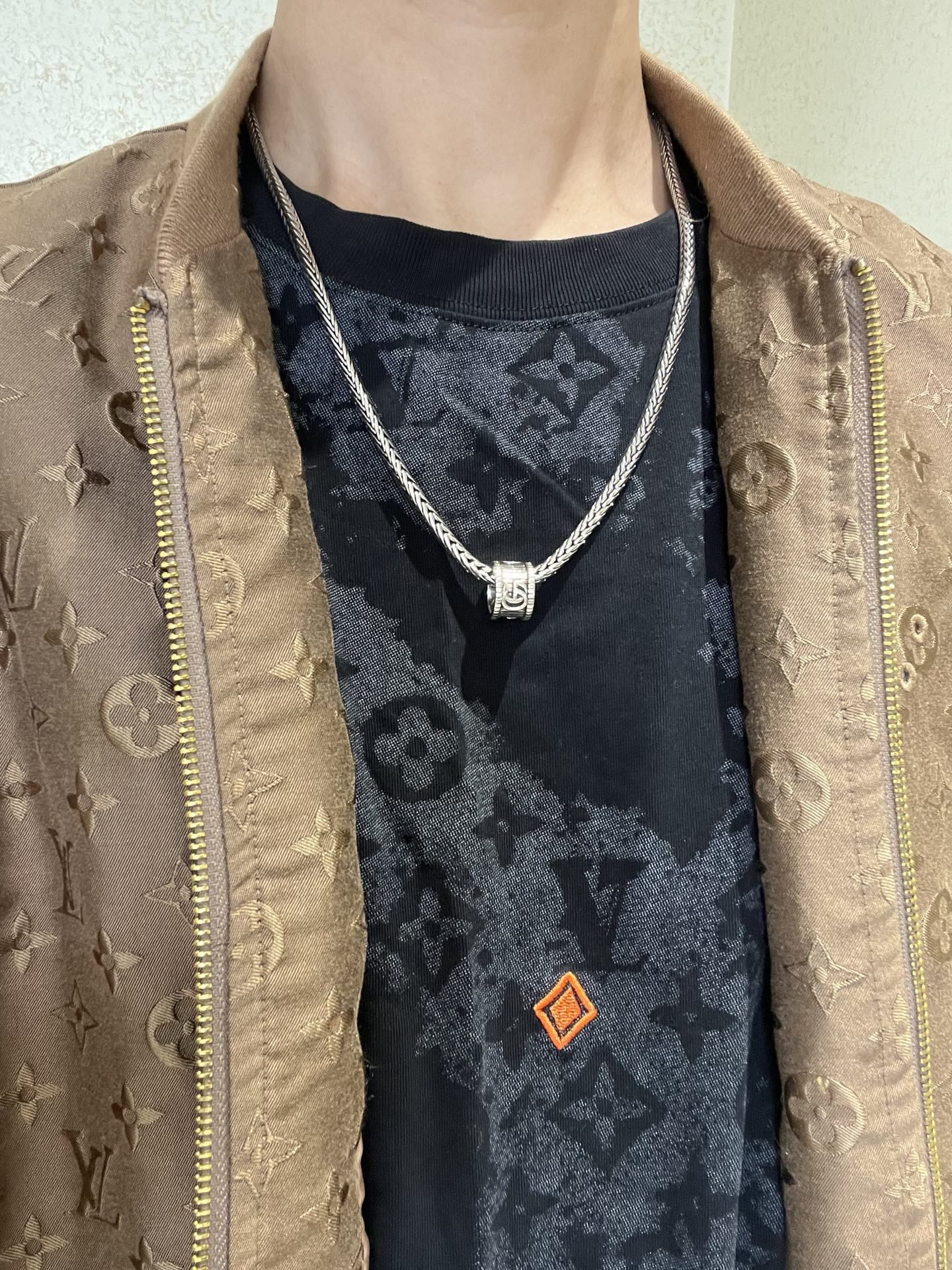 Gucci 太帅啦 𝐆𝐮𝐜𝐜𝐢古驰项链 最新款链条档次更高 款Anger Forest系列双G古驰项链
