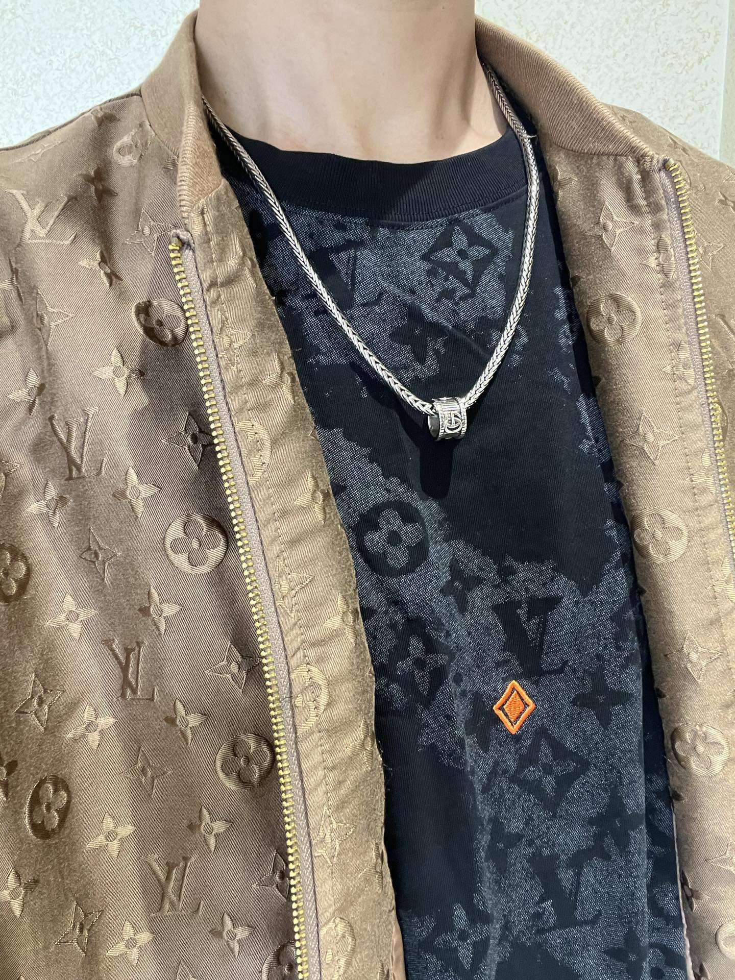 Gucci 太帅啦 𝐆𝐮𝐜𝐜𝐢古驰项链 最新款链条档次更高 款Anger Forest系列双G古驰项链