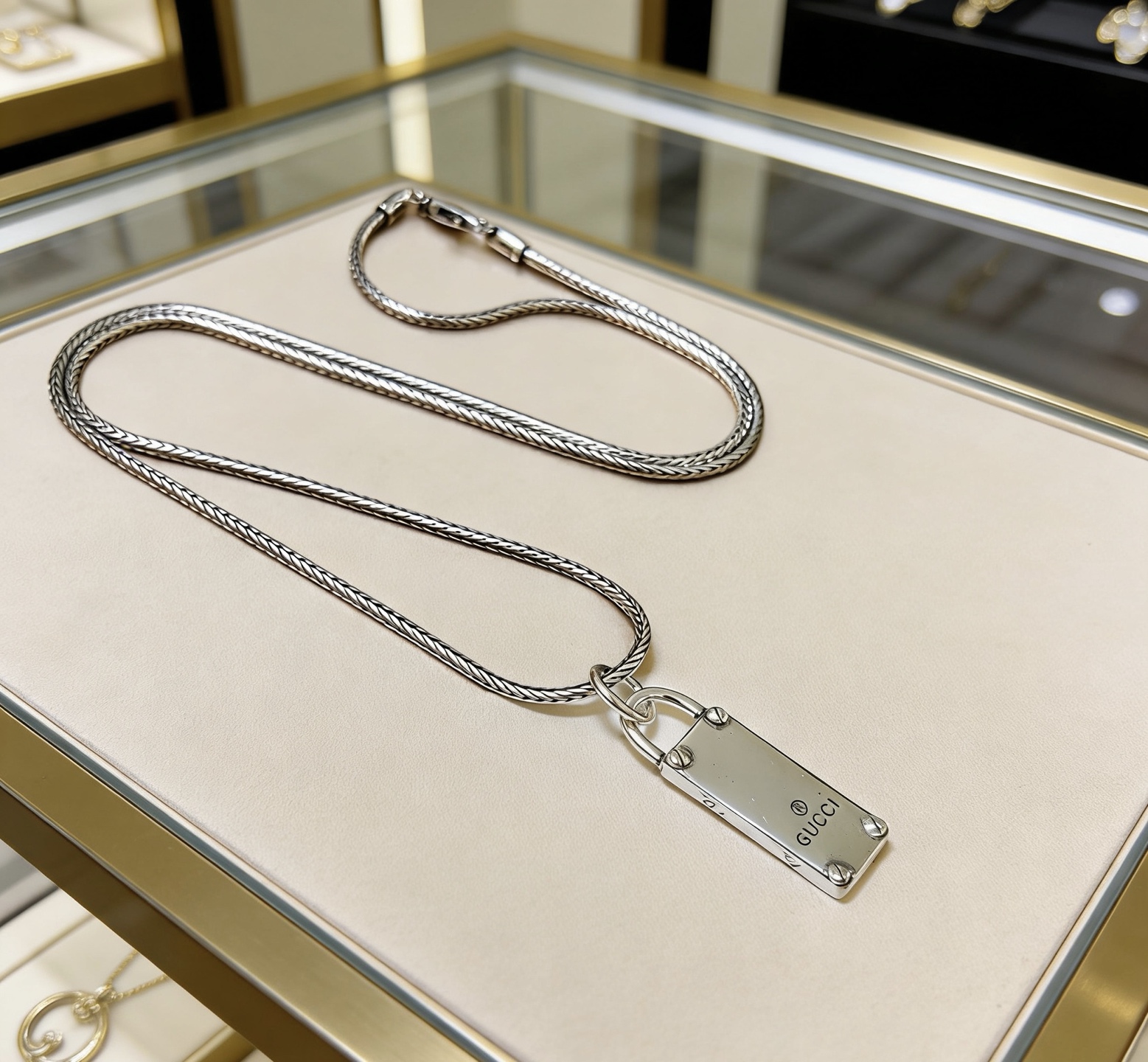 Gucci 新品发布 巨帅 Forest系列双G古驰项链 不氧化不退色