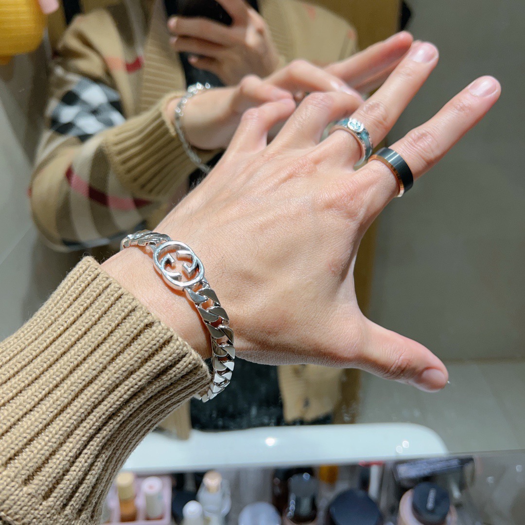 Gucci 2026最新出炉奢华古驰手链 高端品牌定制