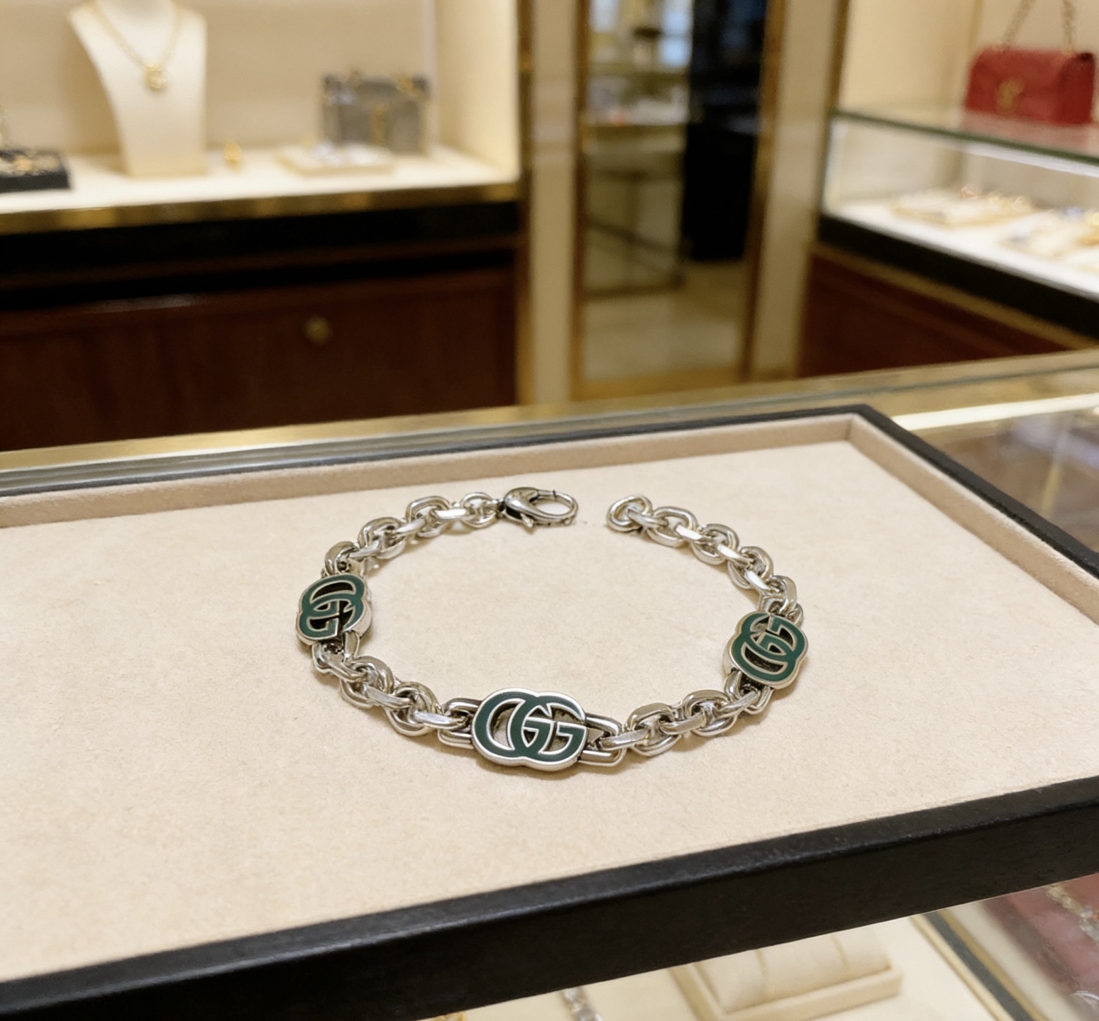 Gucci 2026最新出炉土豪版手链 认准细节链身闪沙效果