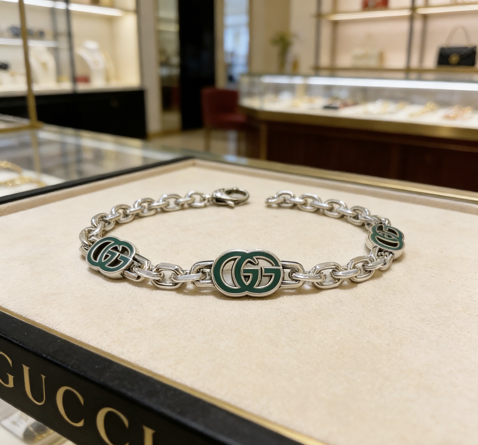 Gucci 2026最新出炉土豪版手链 认准细节链身闪沙效果