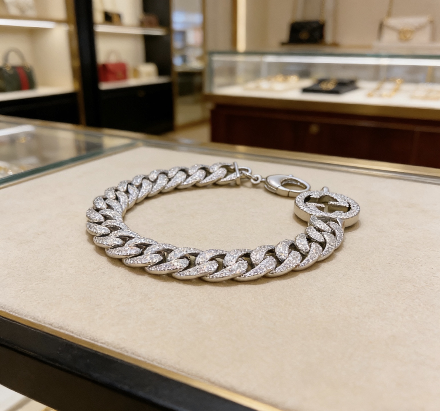 Gucci 2026最新出炉满钻奢华古驰手链