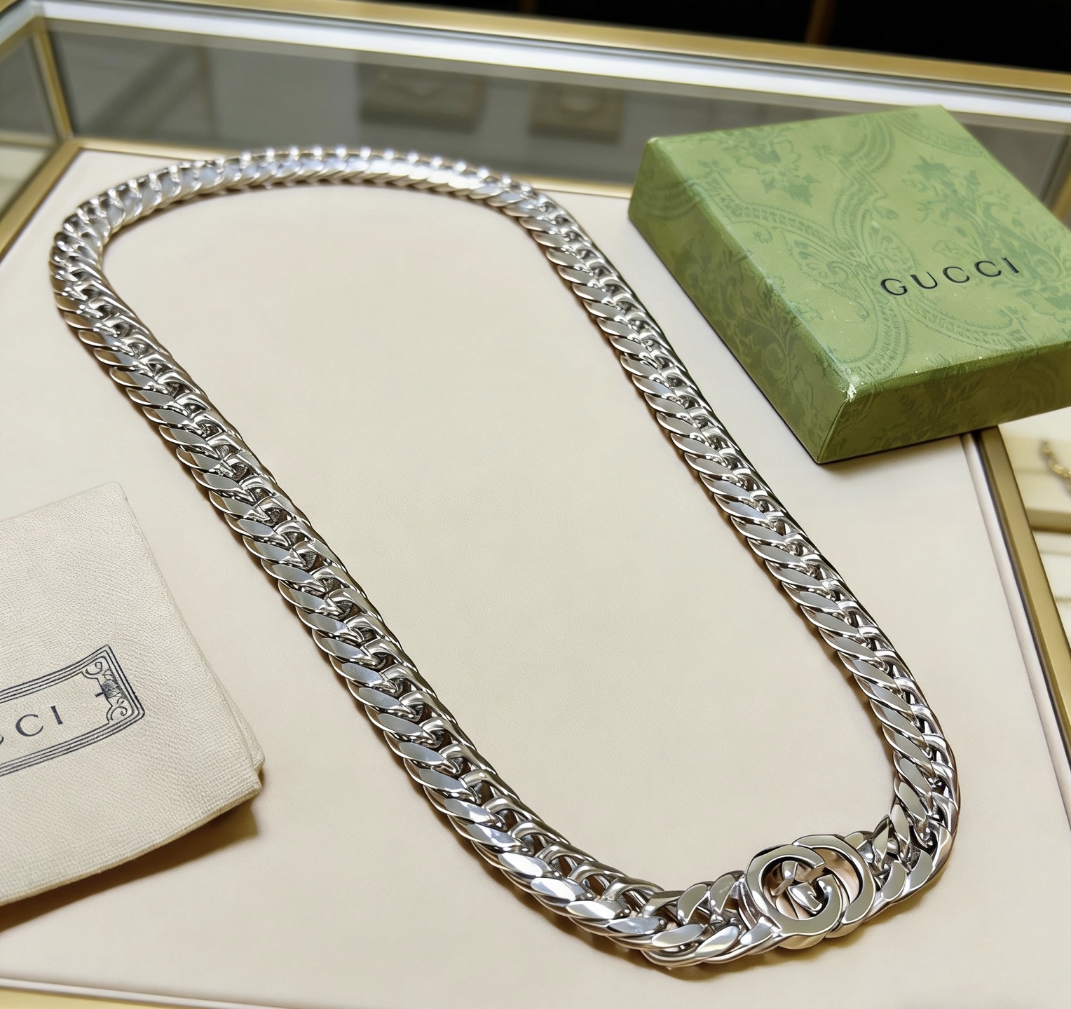 Gucci 奢华款𝐆𝐮𝐜𝐜𝐢古驰项链最新款链条档次更高