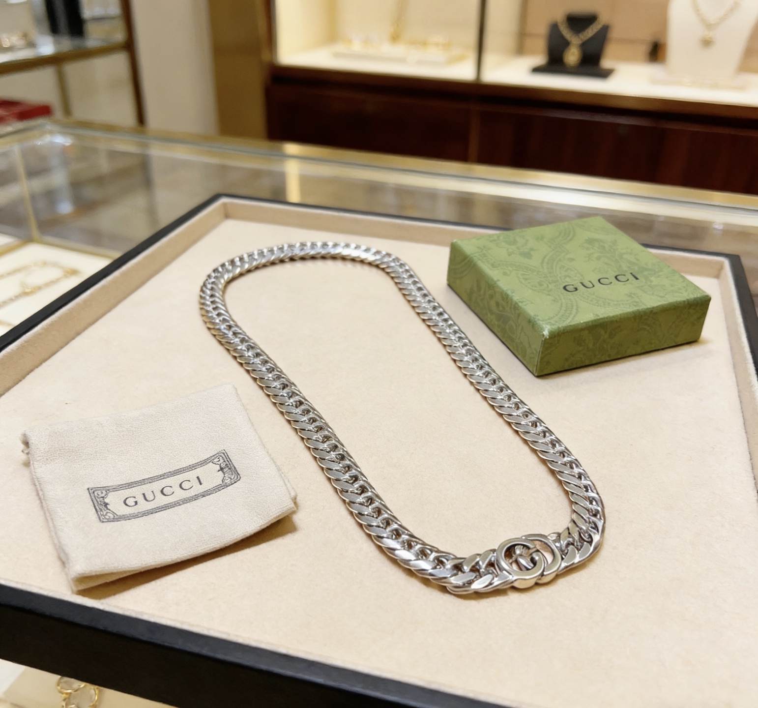 Gucci 奢华款𝐆𝐮𝐜𝐜𝐢古驰项链最新款链条档次更高
