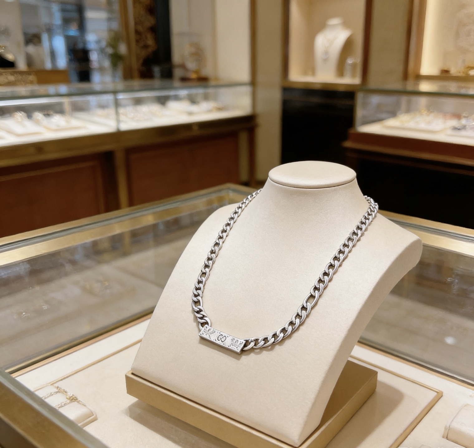 Gucci 𝐆𝐮𝐜𝐜𝐢古驰项链最新款链条档次更高