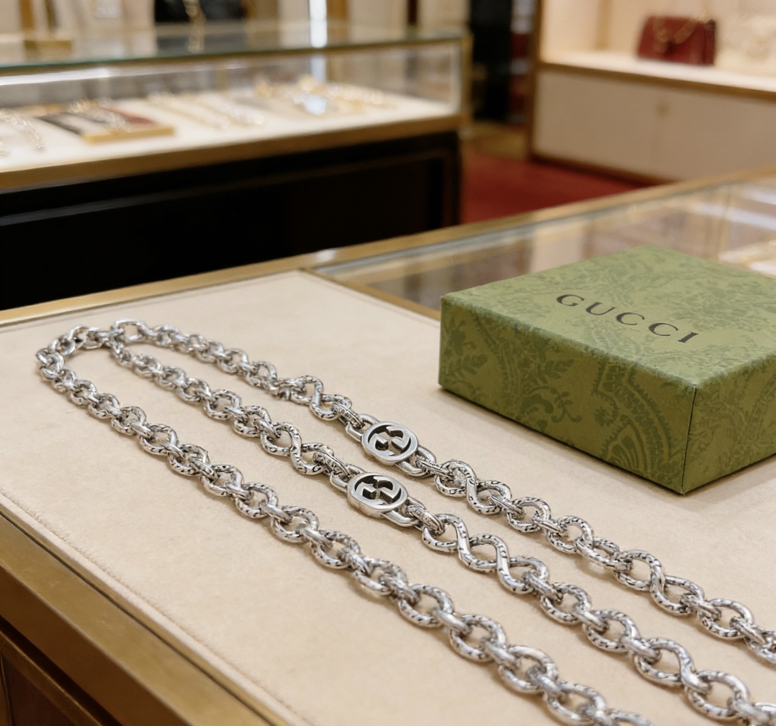 Gucci 新品锁链发售 𝐆𝐮𝐜𝐜𝐢古驰项链最新款链条档次更高