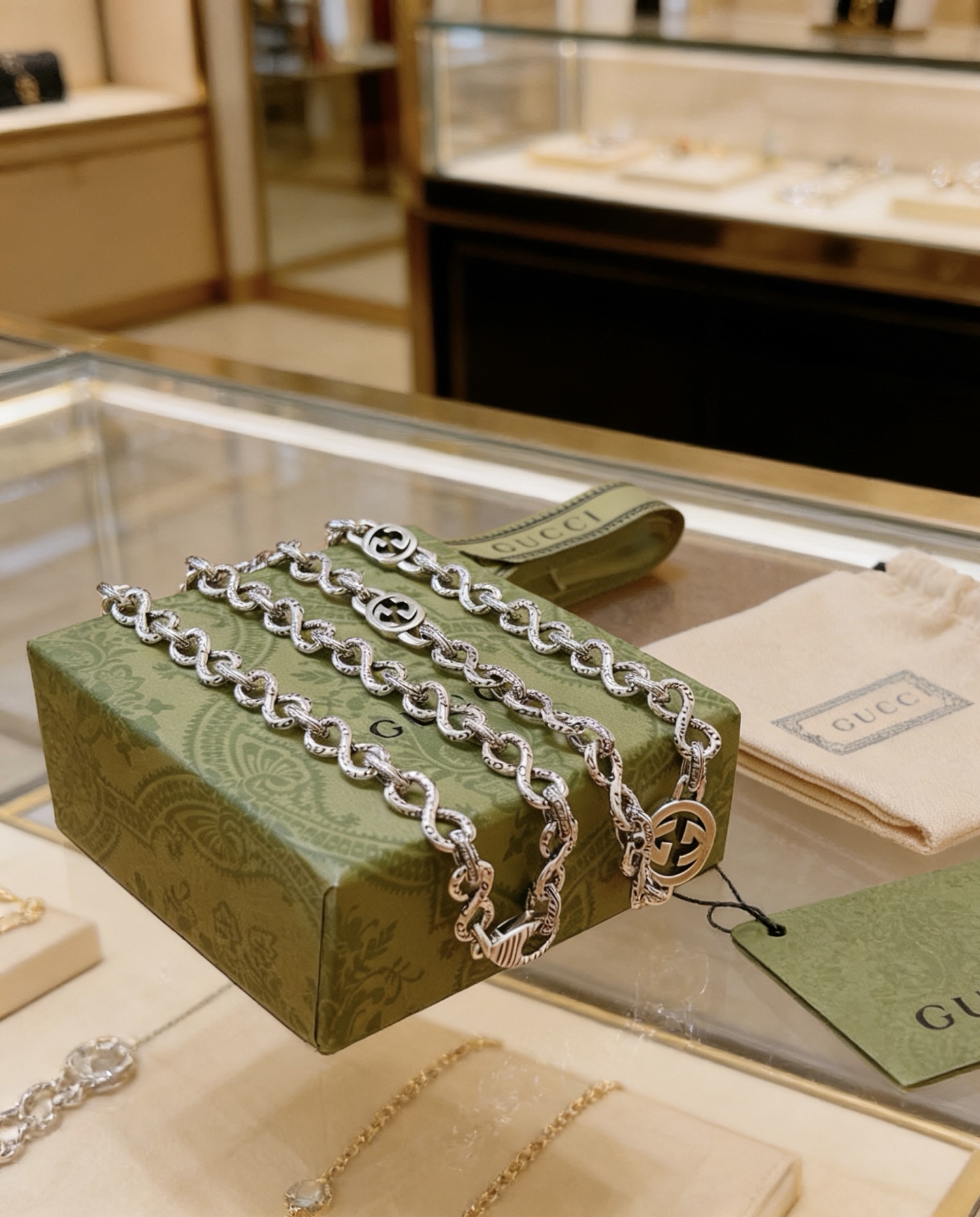 Gucci 新品锁链发售 𝐆𝐮𝐜𝐜𝐢古驰项链最新款链条档次更高