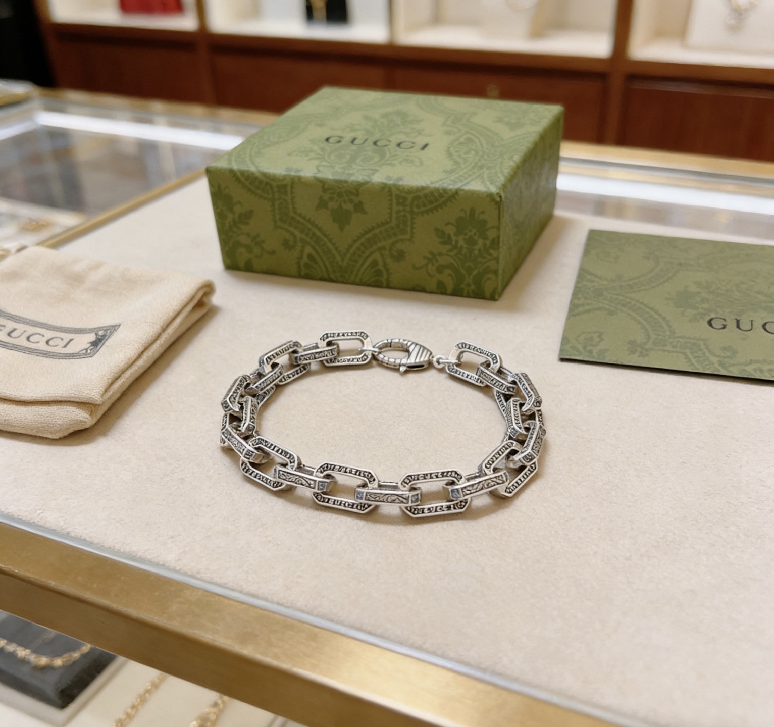 Gucci 2026最新出炉奢华古驰手链 高端品牌定制