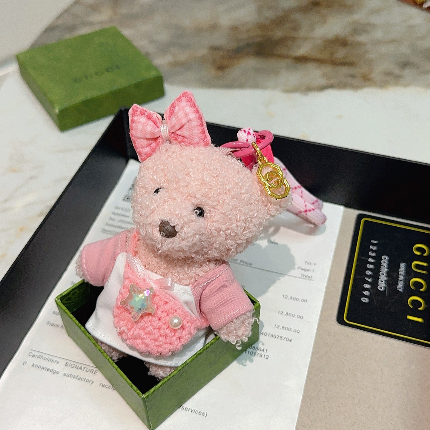 Gucci 新品发布 𝐆𝐮𝐜𝐜𝐢古驰钥匙扣 古驰包包扣 最新款包包挂饰档次更高 Anger Forest系列双G 款联名设计理念钥匙扣系列