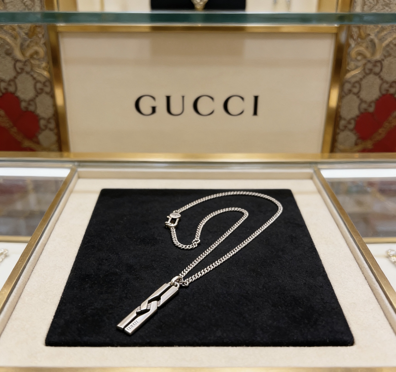 Gucci 𝐆𝐮𝐜𝐜𝐢古驰项链最新款链条档次更高 Anger Forest系列双G 款设计理念项链系列 银项链