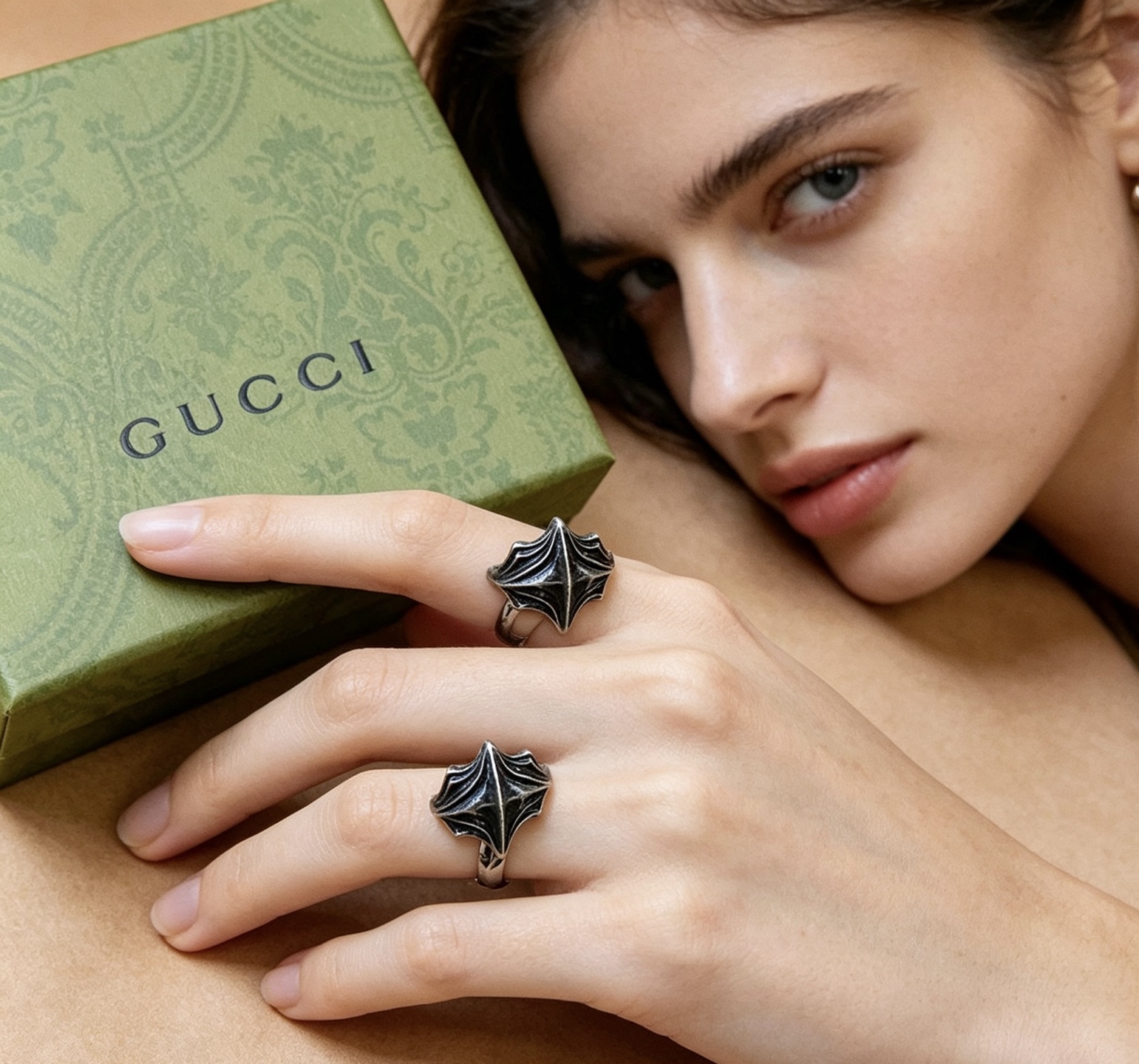Gucci 𝐆𝐮𝐜𝐜𝐢古驰戒指最新款式个性设计理念档次更高 Anger Forest系列双G纯手工制作工艺 古驰戒指