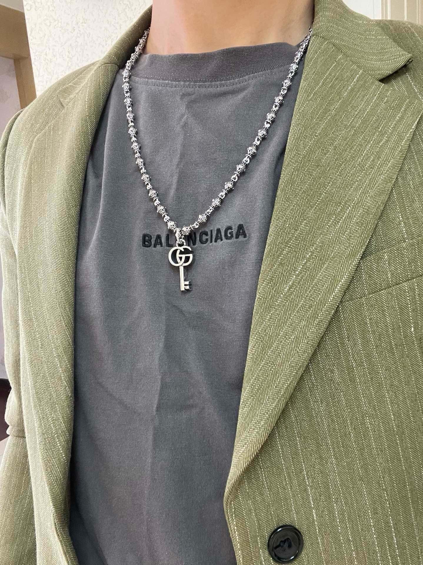 Gucci 𝐆𝐮𝐜𝐜𝐢古驰项链最新款链条档次更高 Anger Forest系列双G钥匙吊坠古驰项链