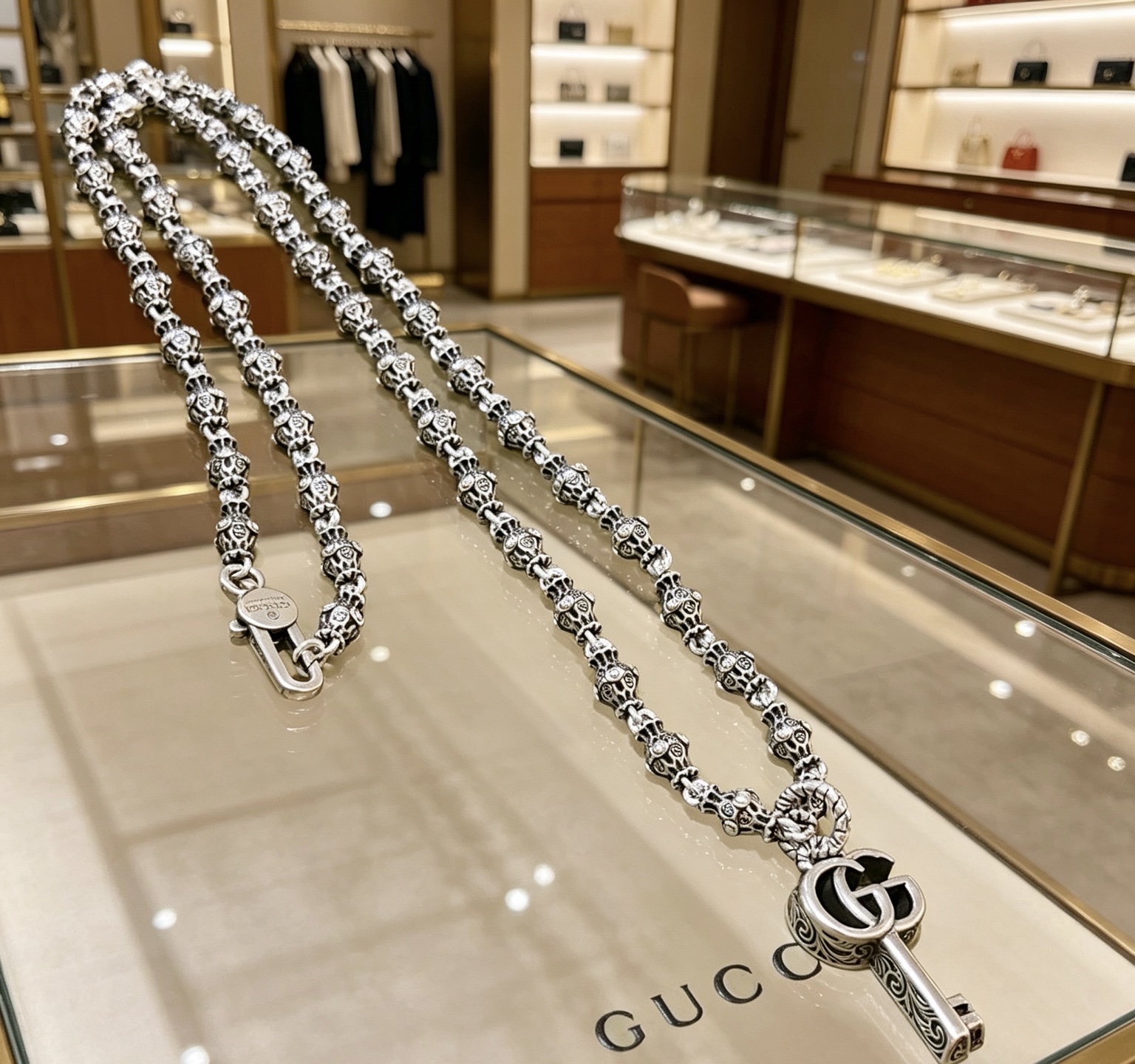 Gucci 𝐆𝐮𝐜𝐜𝐢古驰项链最新款链条档次更高 Anger Forest系列双G钥匙吊坠古驰项链