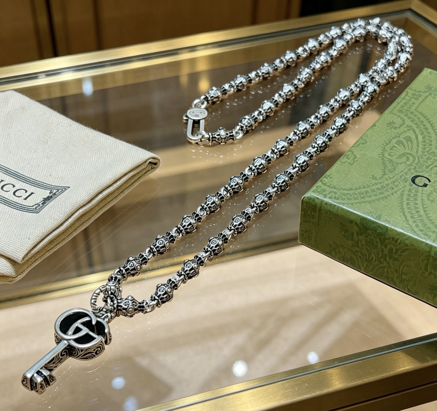 Gucci 𝐆𝐮𝐜𝐜𝐢古驰项链最新款链条档次更高 Anger Forest系列双G钥匙吊坠古驰项链