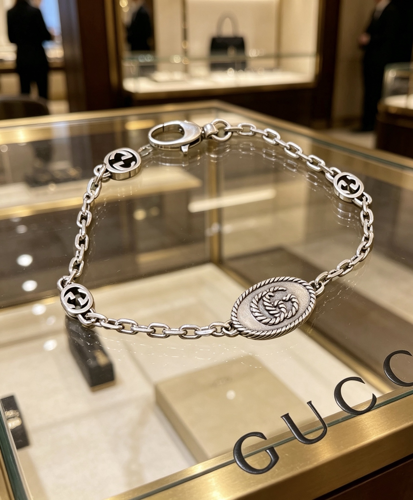 Gucci 新出炉 Gucci古驰手链最新款的