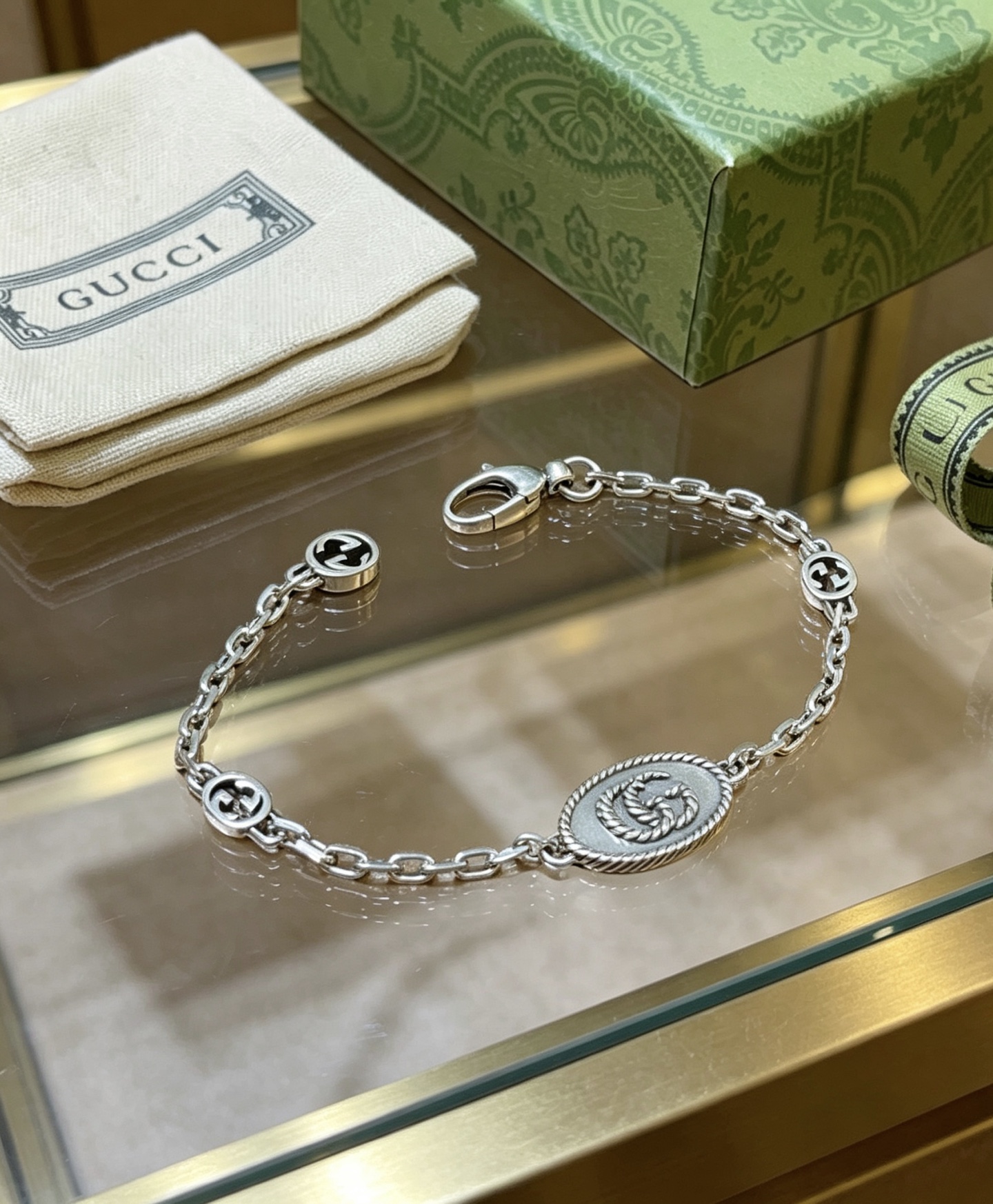 Gucci 新出炉 Gucci古驰手链最新款的