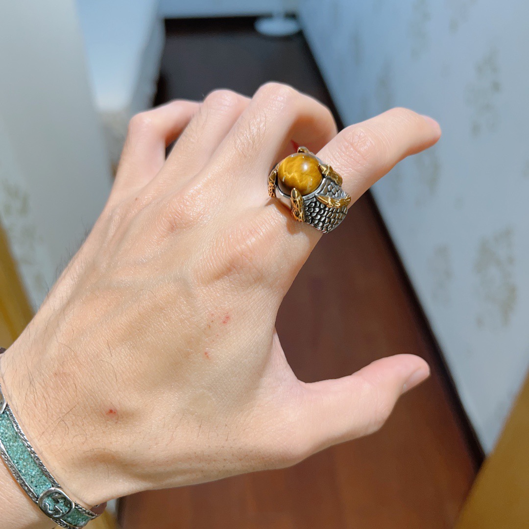 Gucci 𝐆𝐮𝐜𝐜𝐢古驰戒指最新款式天然石虎眼档次更高 Anger Forest系列双G纯手工制作工艺 古驰戒指