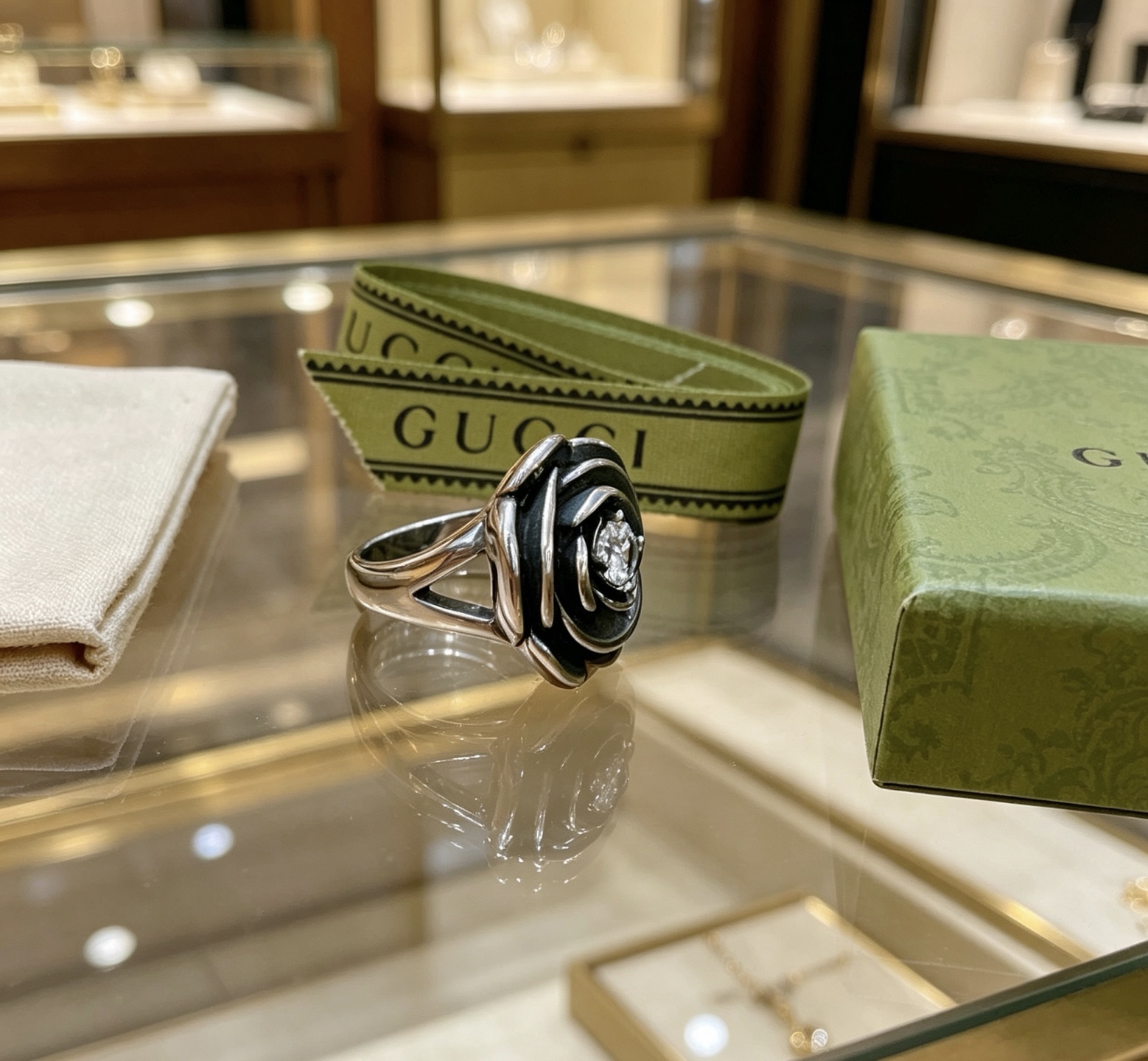 Gucci 𝐆𝐮𝐜𝐜𝐢古驰戒指最新款式档次更高 Anger Forest系列双G纯手工制作工艺 古驰戒指