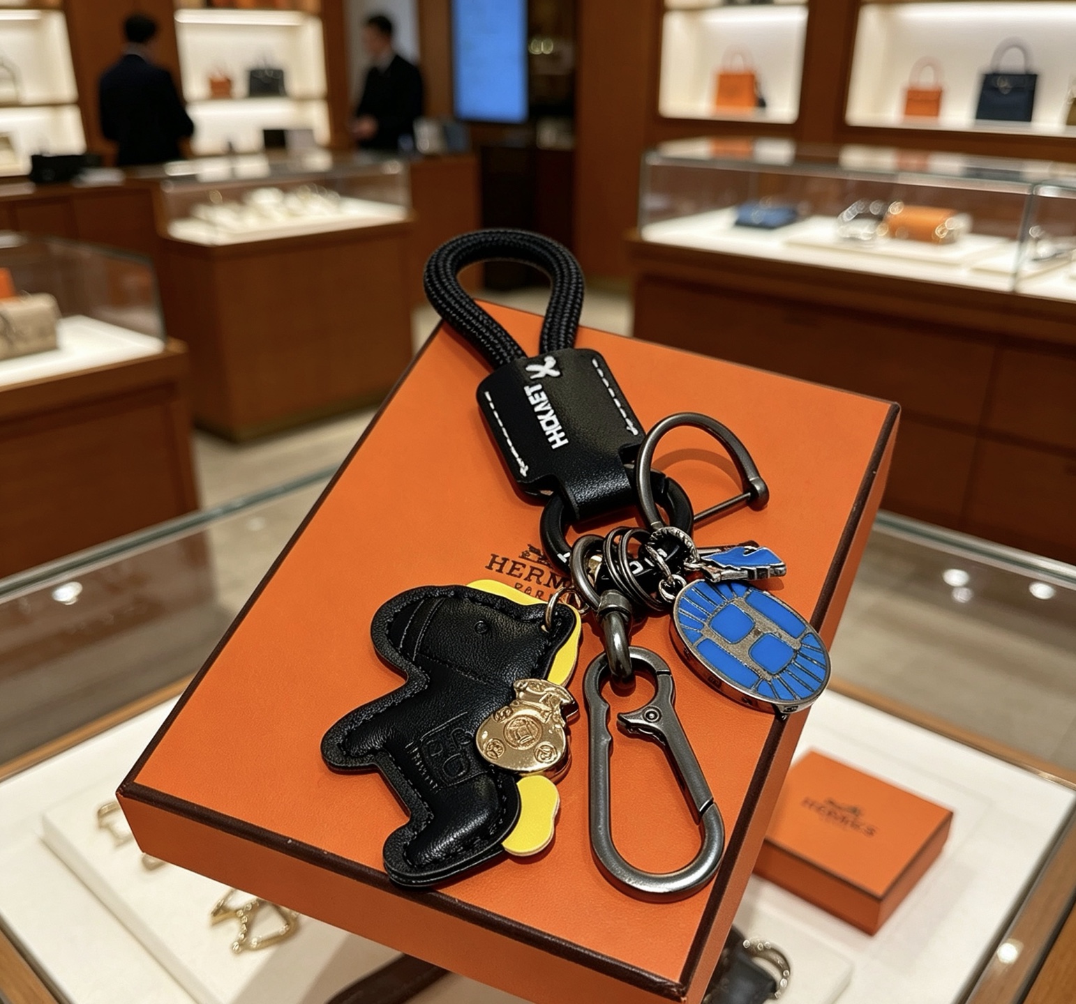 Hermès 新款Hermes爱马仕钥匙扣钥匙扣加厚版 铂金版