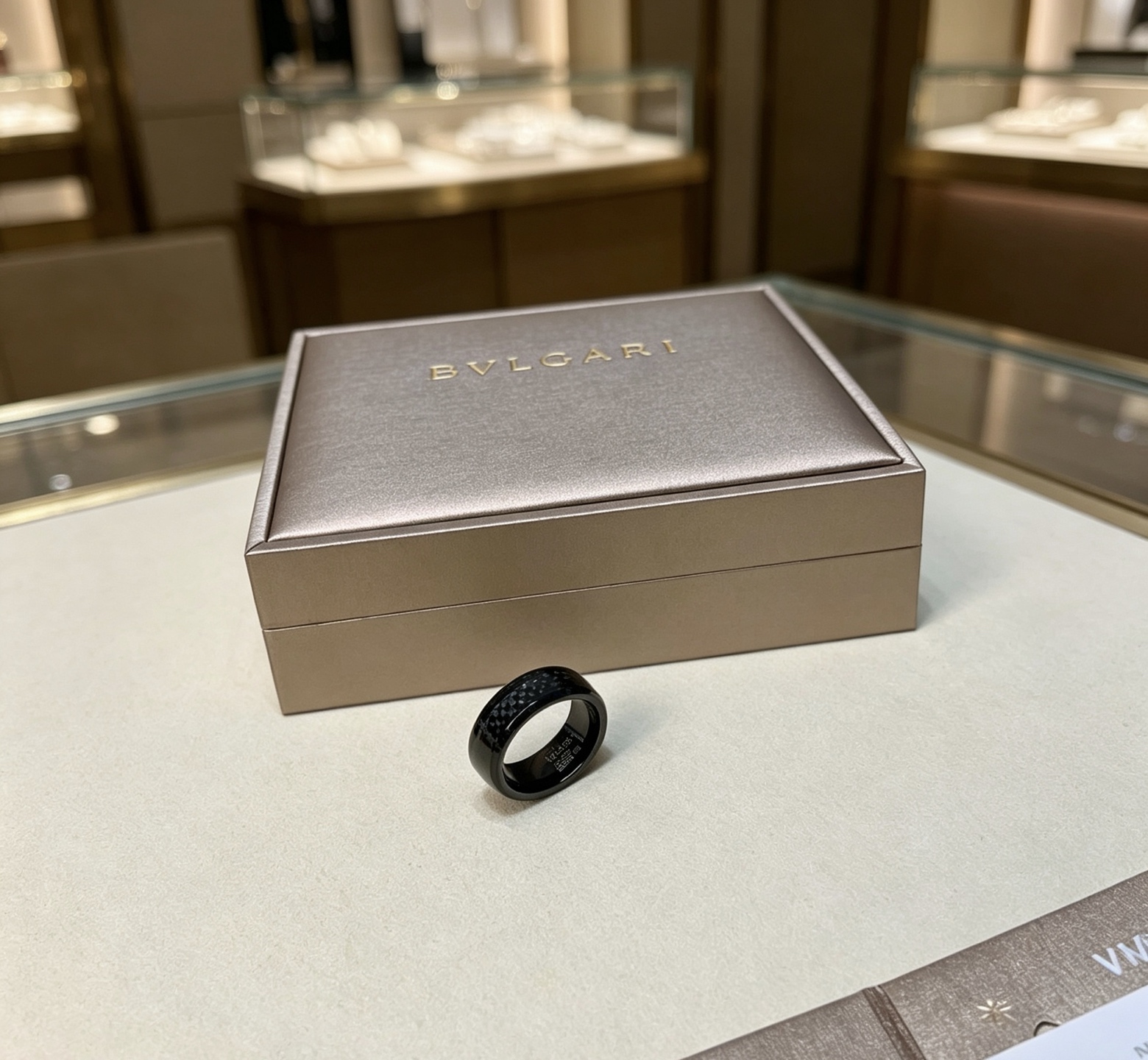 Bvlgari 宝格丽项链V金材质 BVLGARI宝格丽 DIVAS‘ DREAM 系列 品相完美