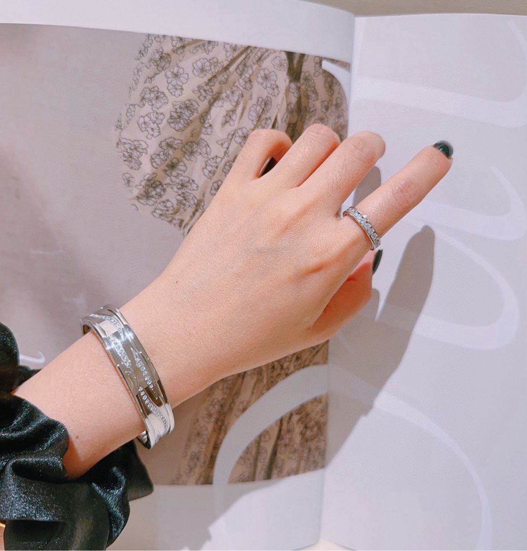 Bvlgari 宝格丽手镯Serpenti Viper系列手镯 宝格丽手环V金材质 完美精心打磨