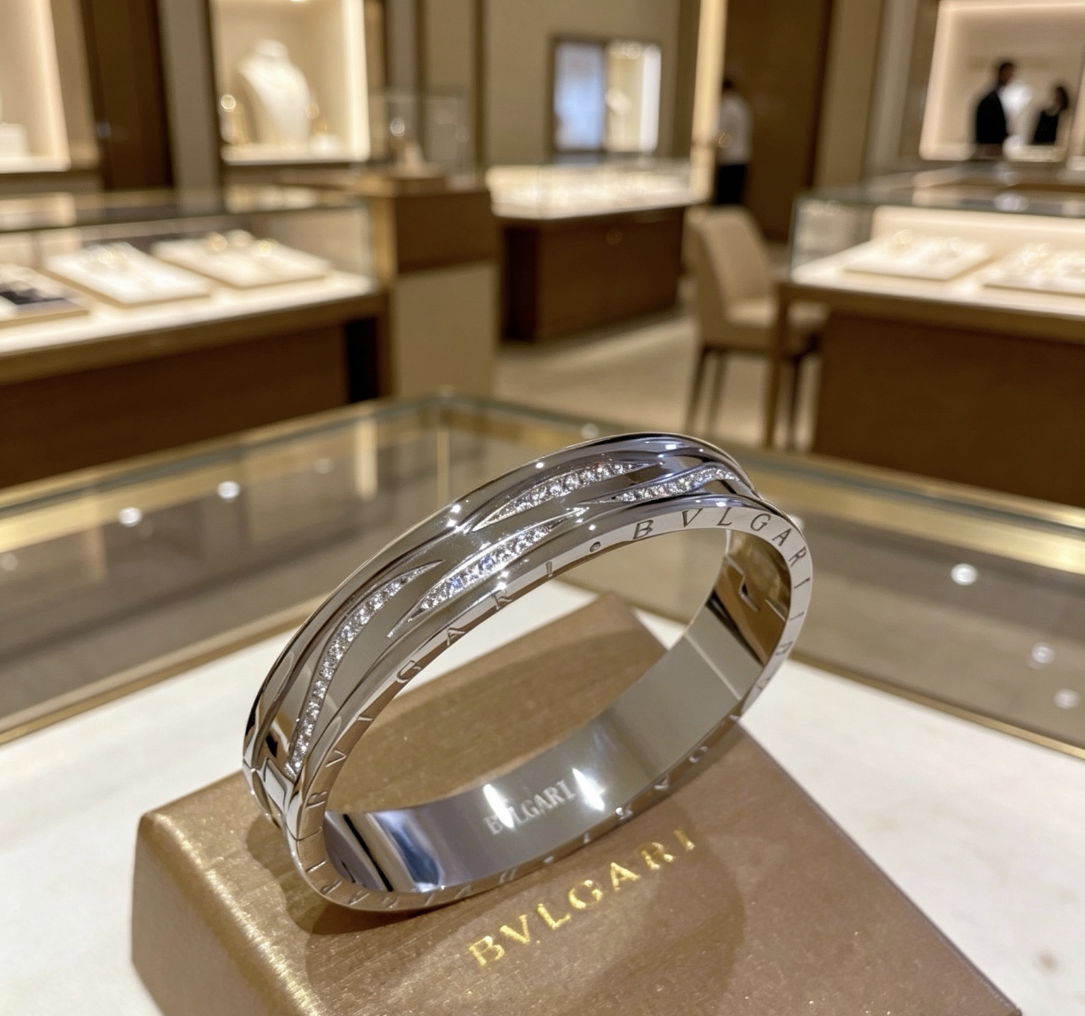 Bvlgari 宝格丽手镯Serpenti Viper系列手镯 宝格丽手环V金材质 完美精心打磨
