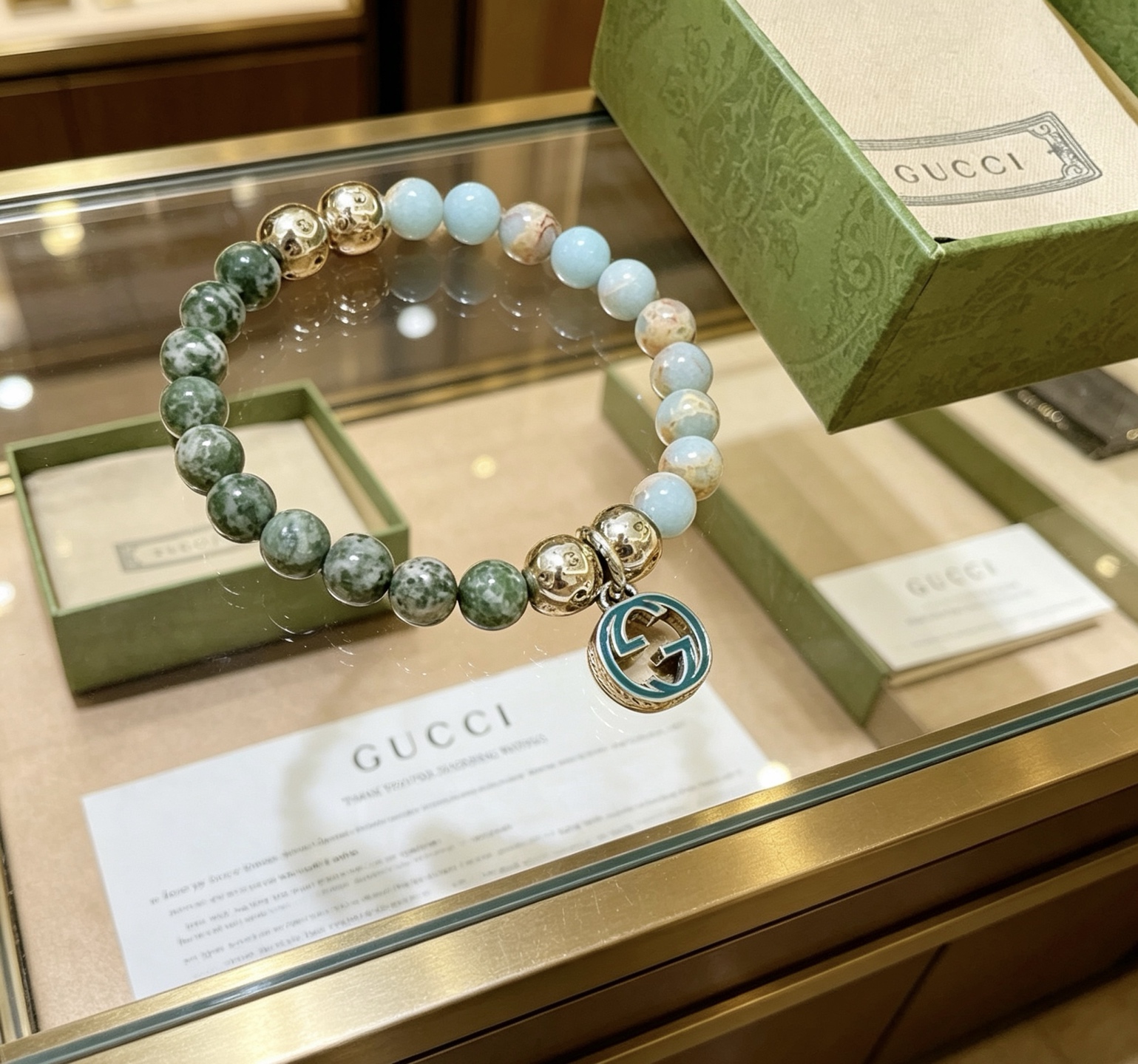 Gucci 新品发布 𝐆𝐮𝐜𝐜𝐢古驰手链 最新款蛇皮石手链档次更高 Anger Forest系列双g水晶手链