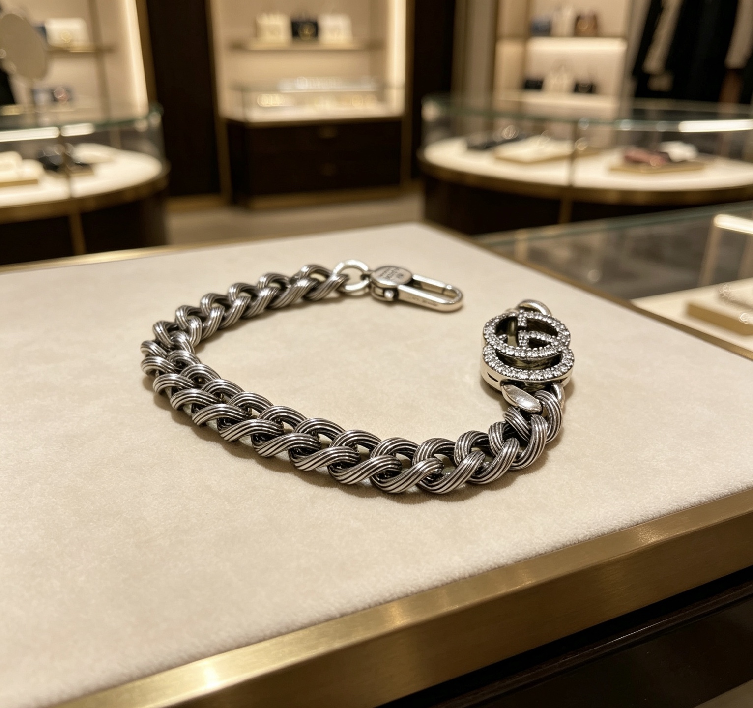 Gucci 2026最新出炉奢华古驰手链 高端品牌定制