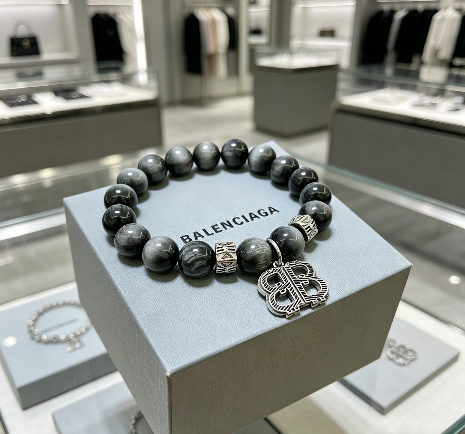 Balenciaga 精工版本天然月光石巴黎世家手链