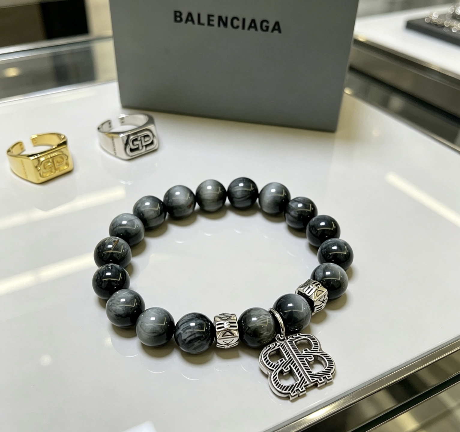 Balenciaga 精工版本天然月光石巴黎世家手链
