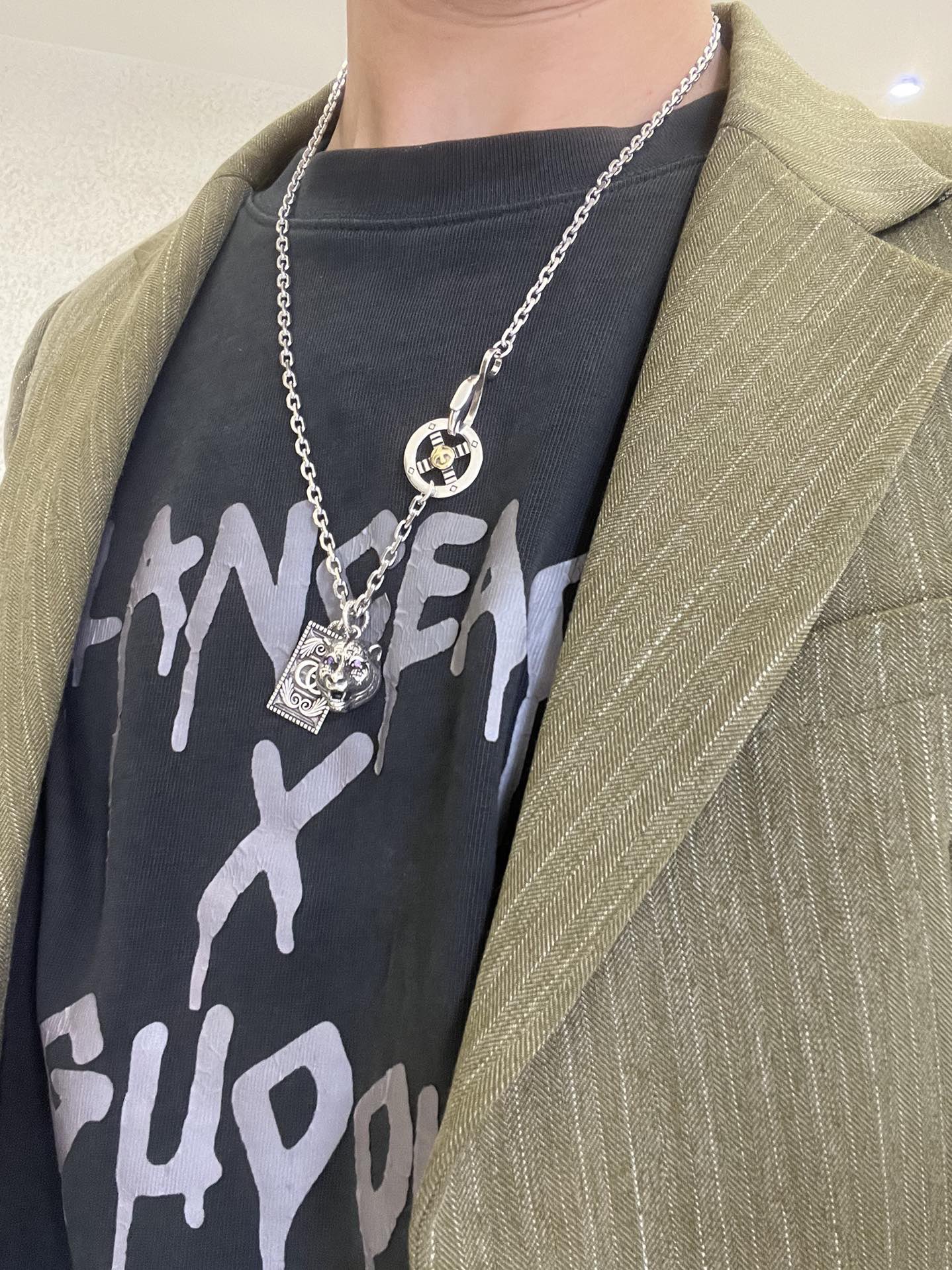 Gucci 2026新品发布 不爆不发 抖音带货 首选 𝐆𝐮𝐜𝐜𝐢古驰项链最新款链条档次更高 Anger Forest系列双g 纯手工高端项链