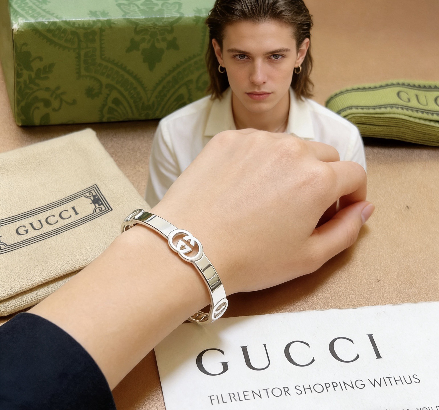 Gucci 𝐆𝐮𝐜𝐜𝐢古驰手镯手环纯手工打造最新款手镯档次更高 Anger Forest系列双G 款系列古驰手环