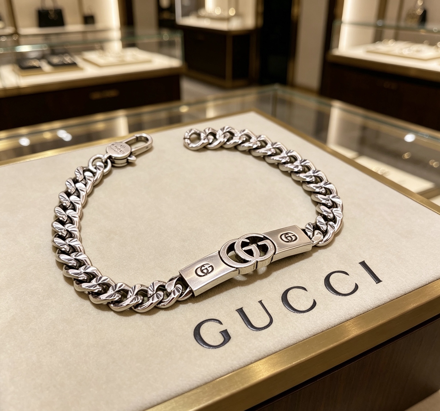Gucci 2026最新出炉奢华古驰手链 高端品牌定制
