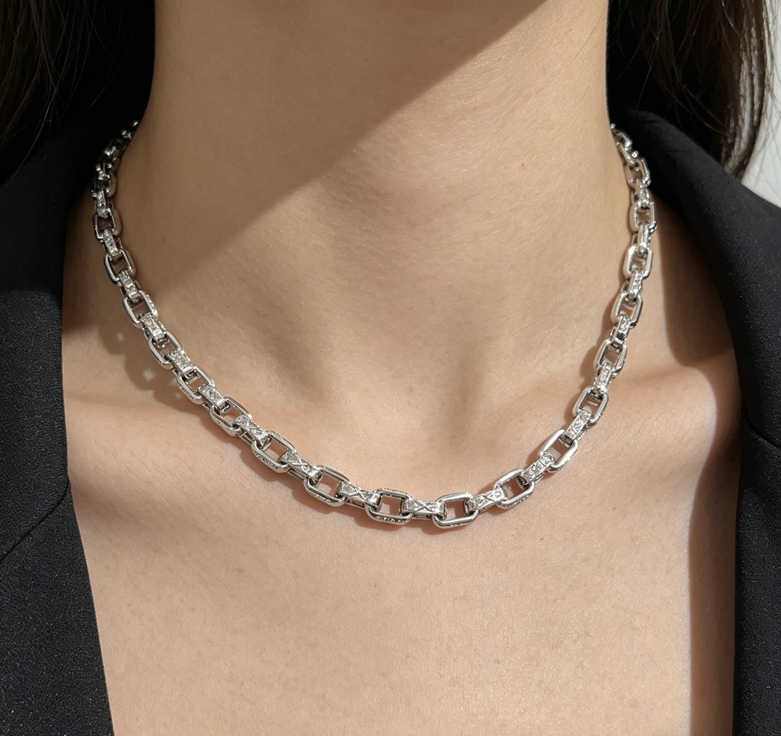 Saint Laurent Jewelry 。 New Release V Yves Saint Laurent DIVAS‘ DREAM ， ， ， ， ，V ， 。 YSL 60cm — photo 8