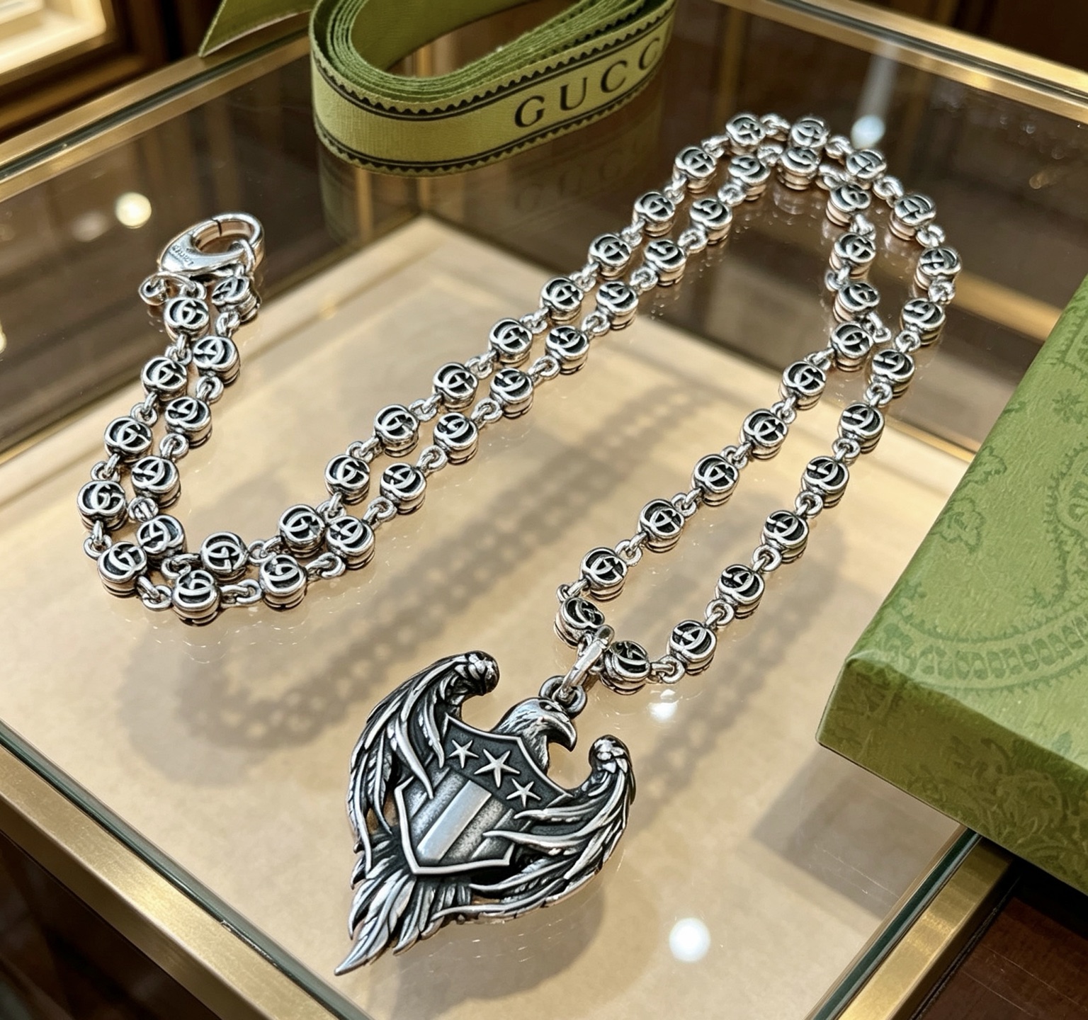 NO:768067,The latest Gucci necklace has a higher grade. The same style as the star Anger Forest series double G classic necklace series retro silver necklace. The chain length is 60 cm. The details are distressed. The shiny version is not available in the market. This one has been on the market. It is a best-selling model in Gucci. It is very suitable for trendy clothes, high-quality jewelry, gucci, and necklace.19860909批古驰项链最新款链条档次更高明星同款Anger Forest系列双G经典款项链系列复古银项链 链长60厘米 细节对版做旧处理 非市面亮面版型 这款一直在出 古驰里面热卖款 非常好搭配潮流衣服,饰品精品,gucci,necklace,Jewelry