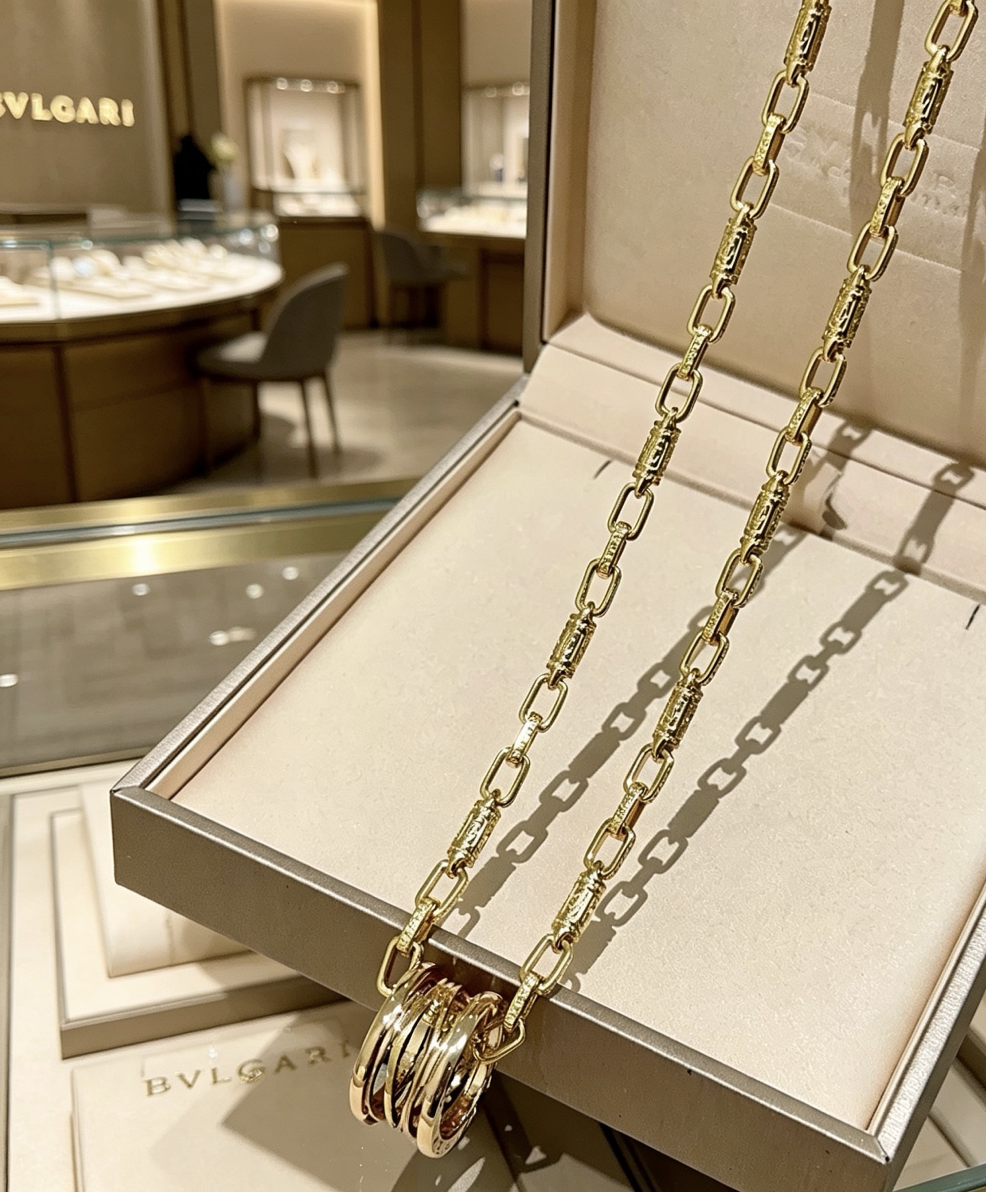 Bvlgari B zero1 necklace 18K yellow gold 60cm